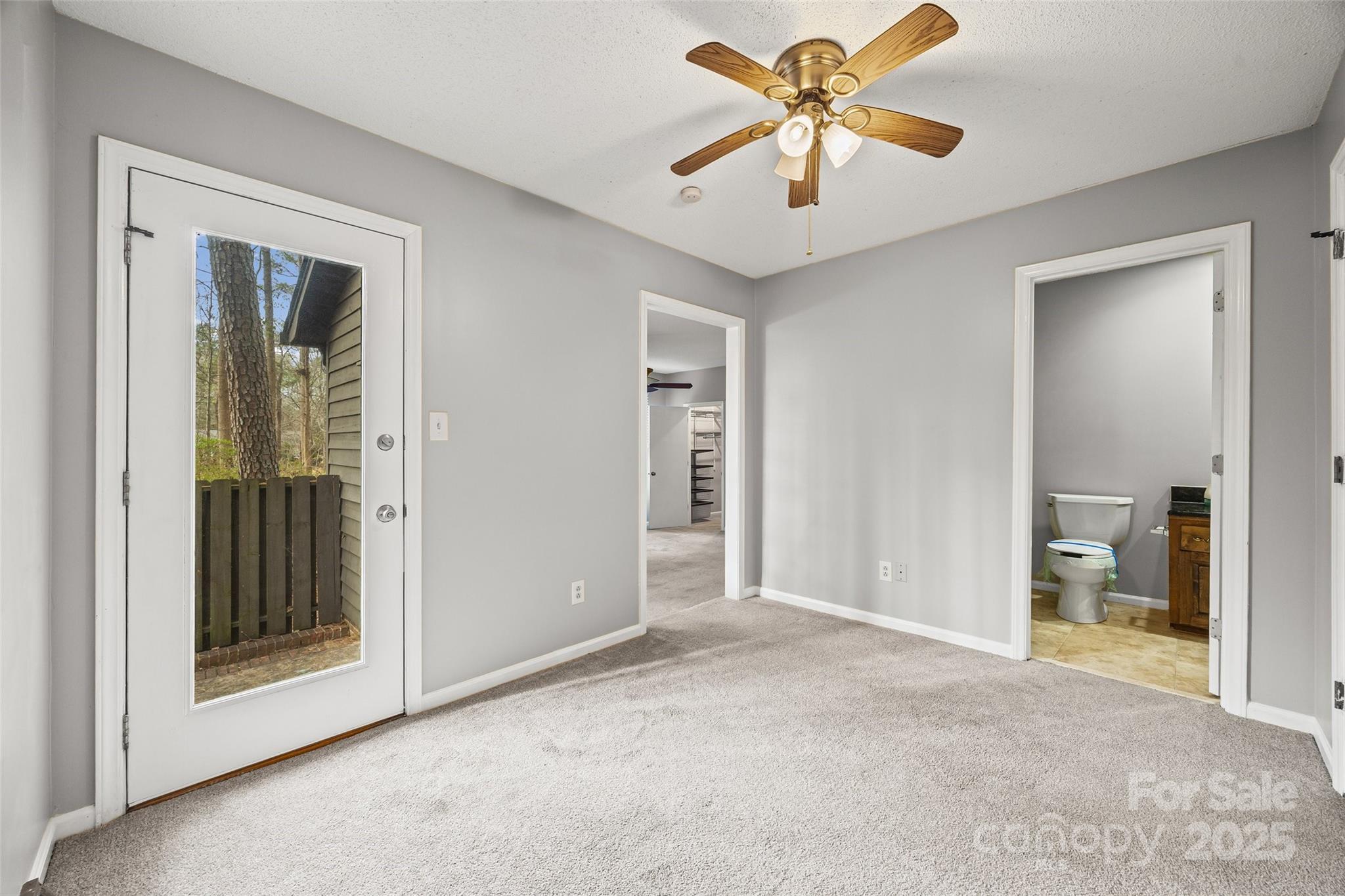2206 Canberra Drive