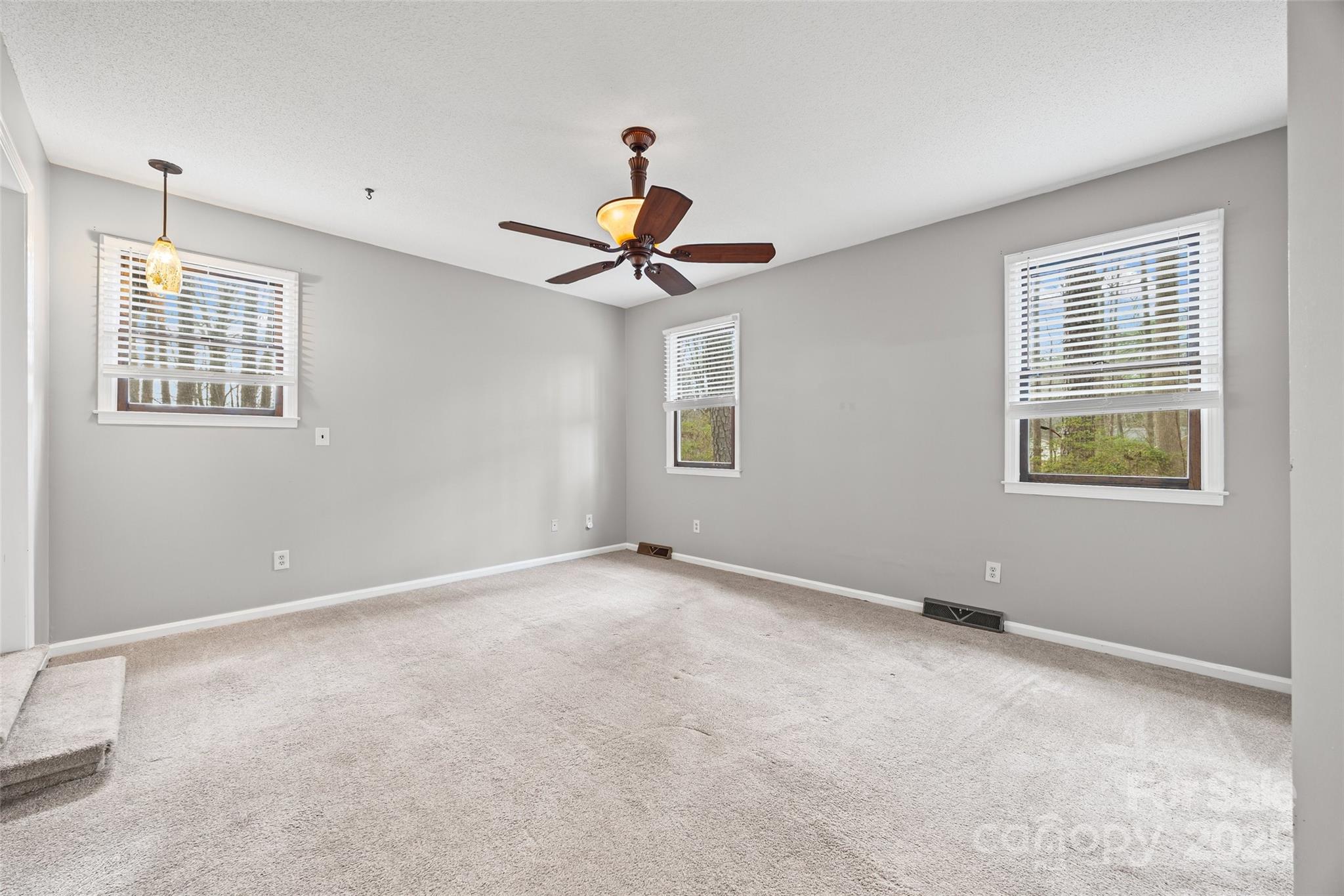 2206 Canberra Drive