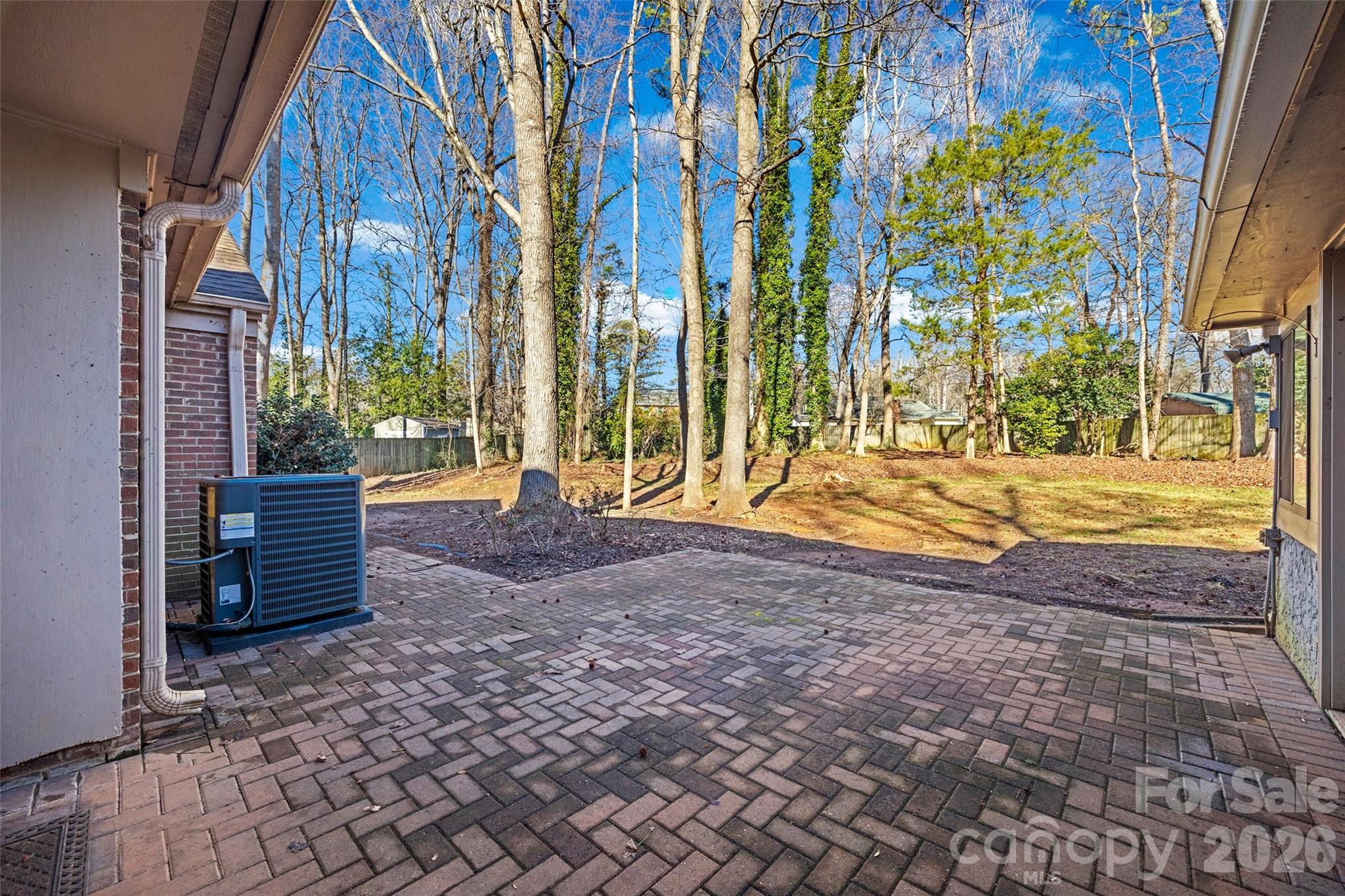 812 Duffy Court