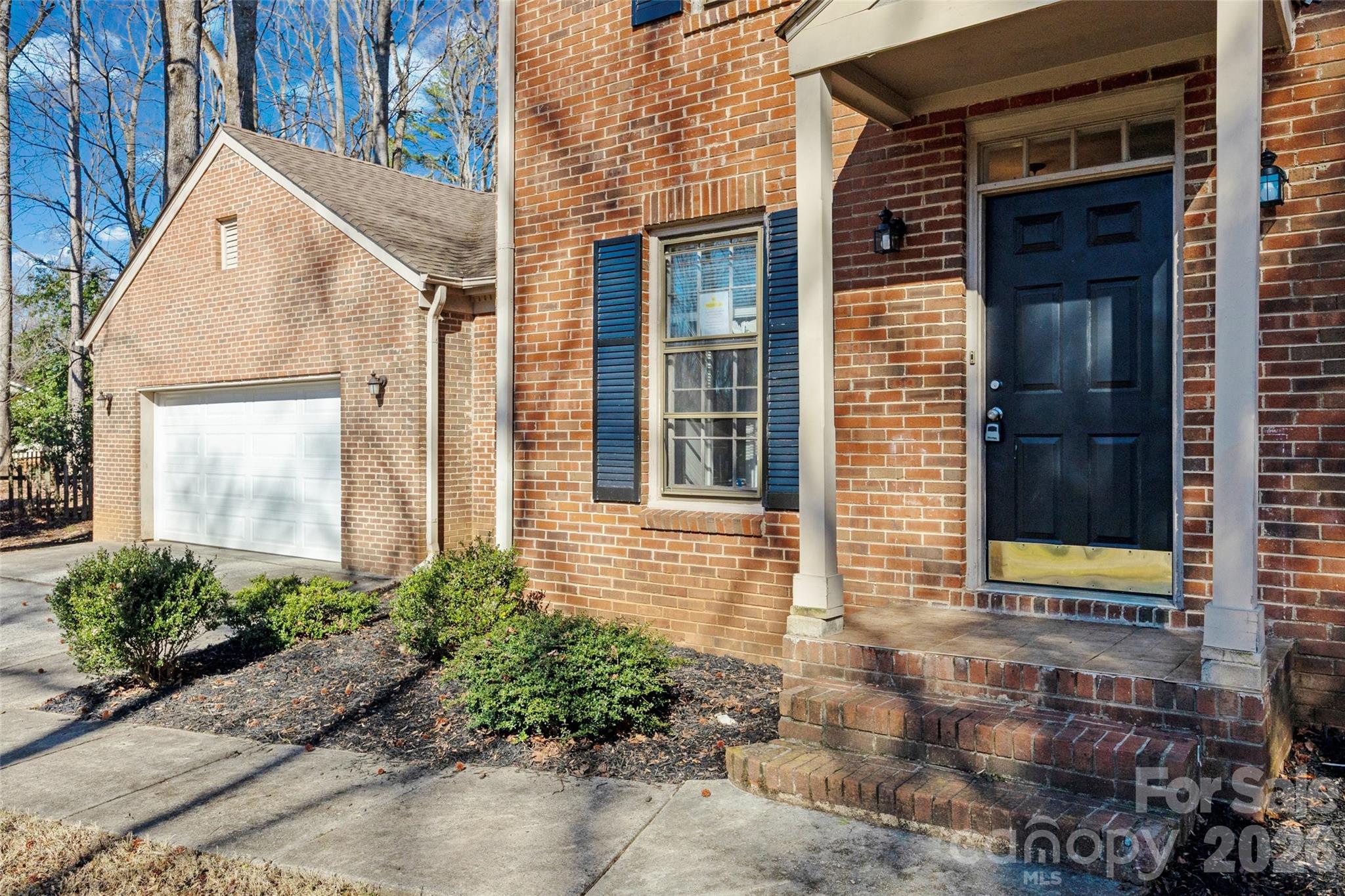 812 Duffy Court