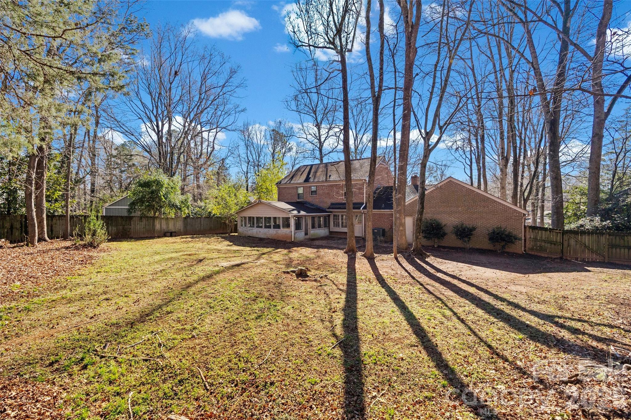 812 Duffy Court