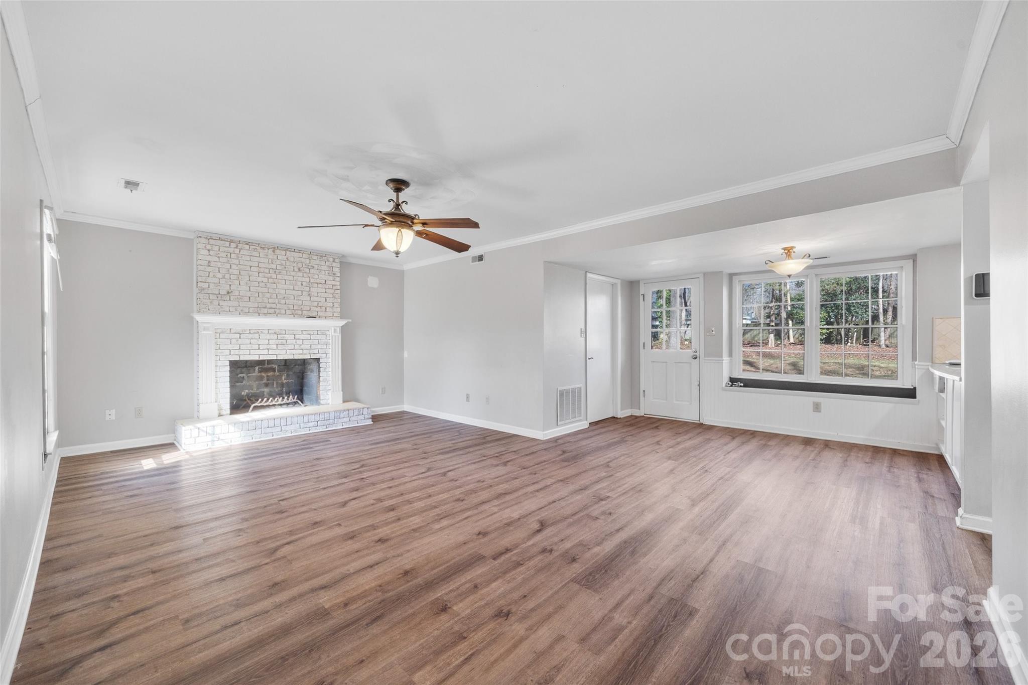812 Duffy Court