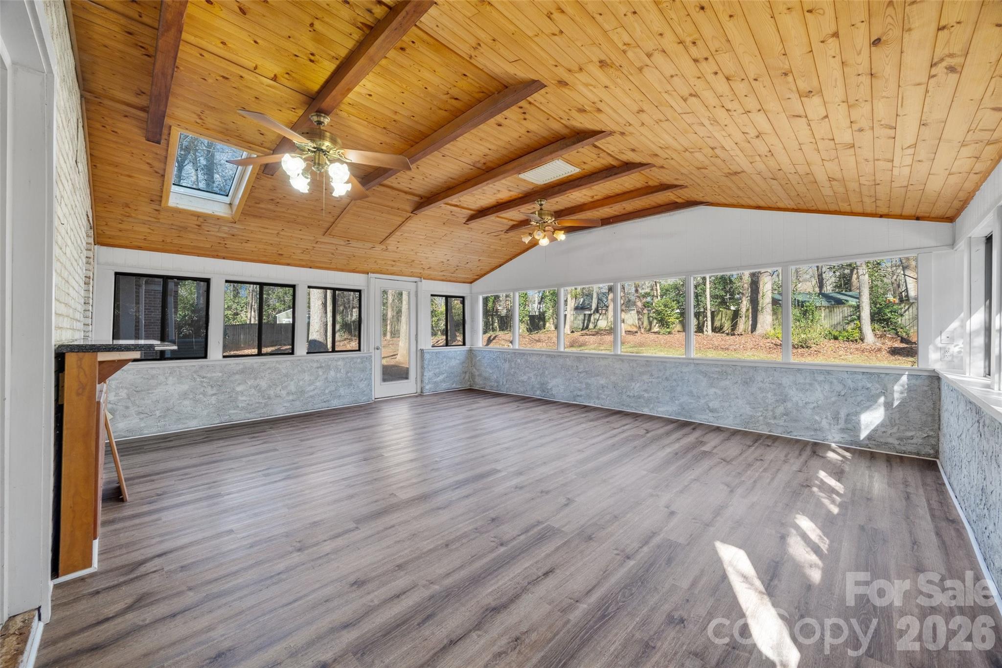 812 Duffy Court