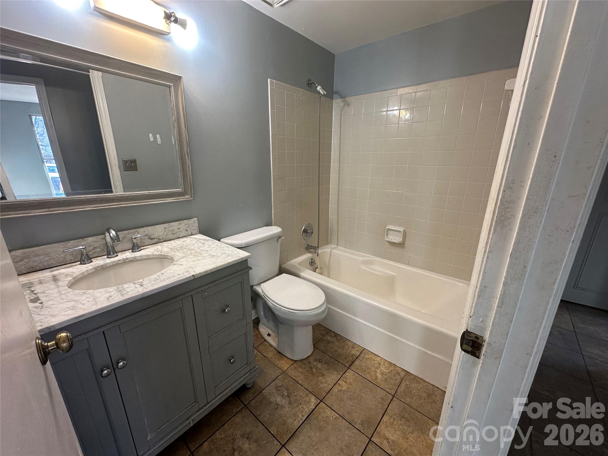 6011 Sunset Chase Lane