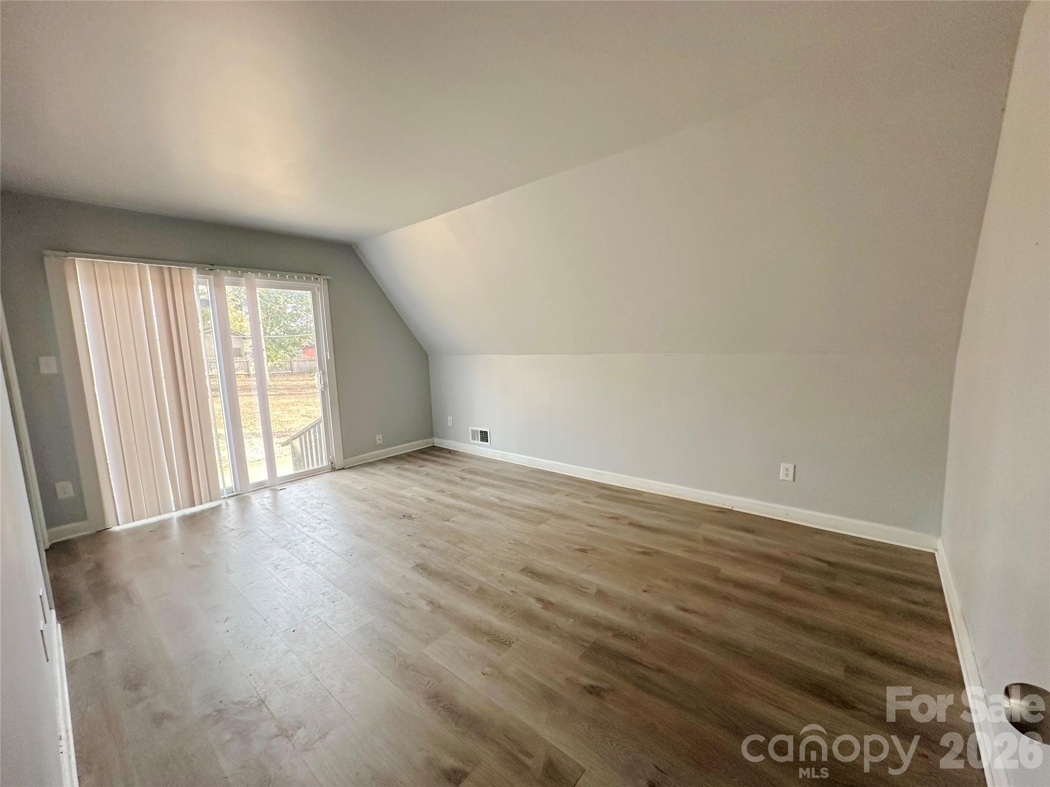 614 Sunnybrook Drive