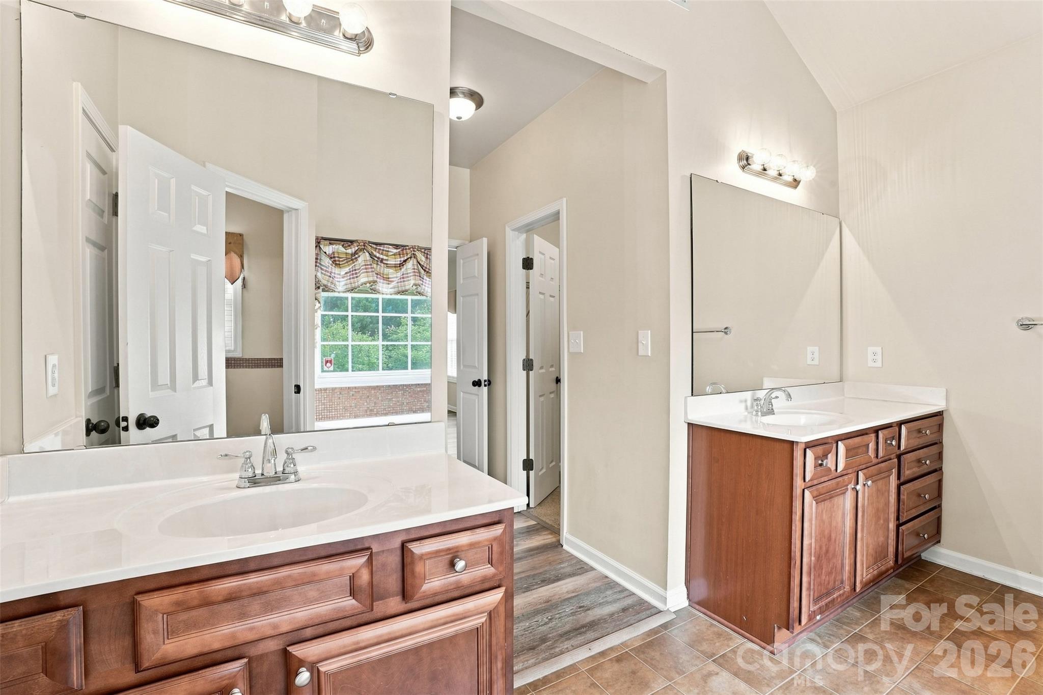 2506 Greenspire Court
