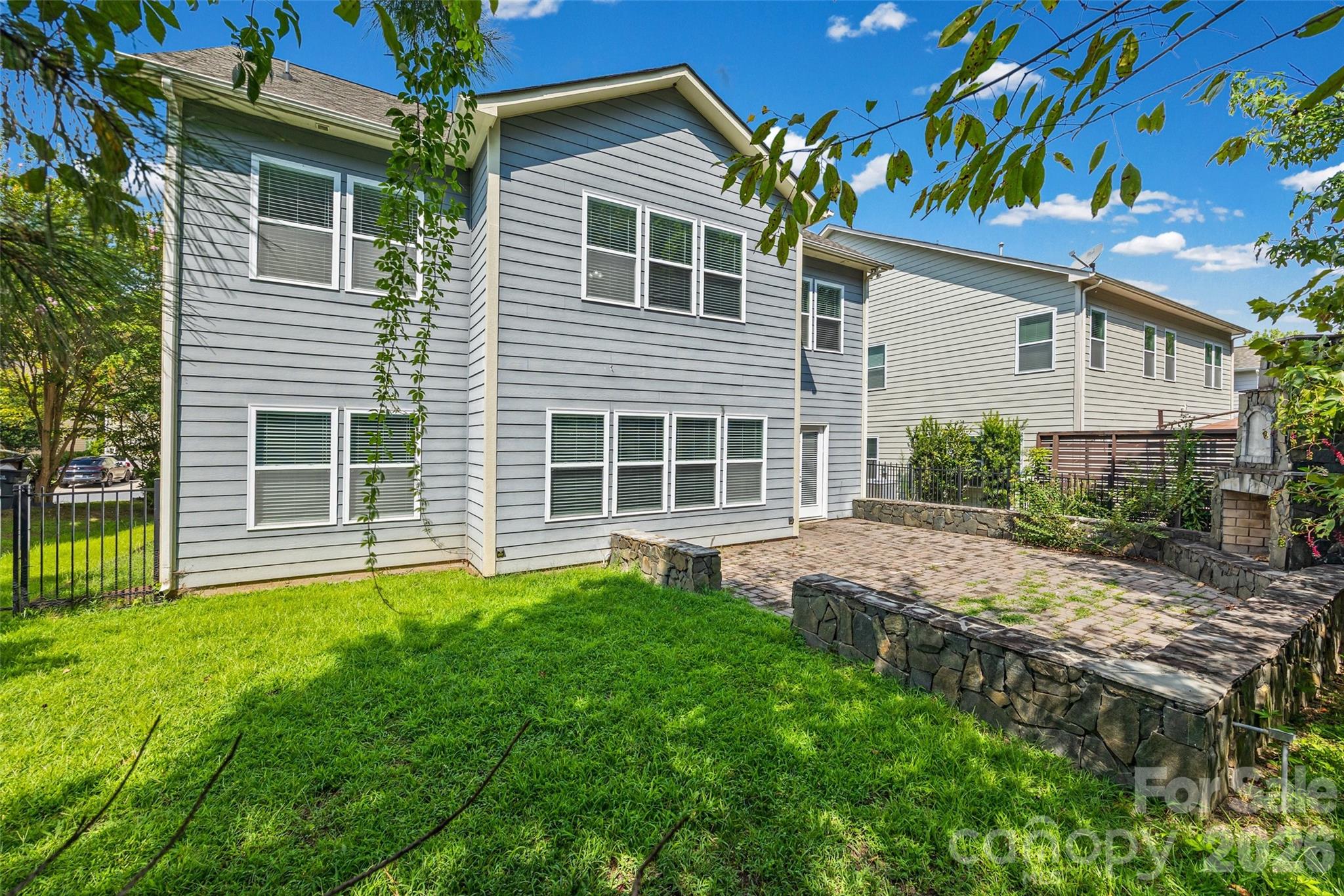 2166 Bluebell Way