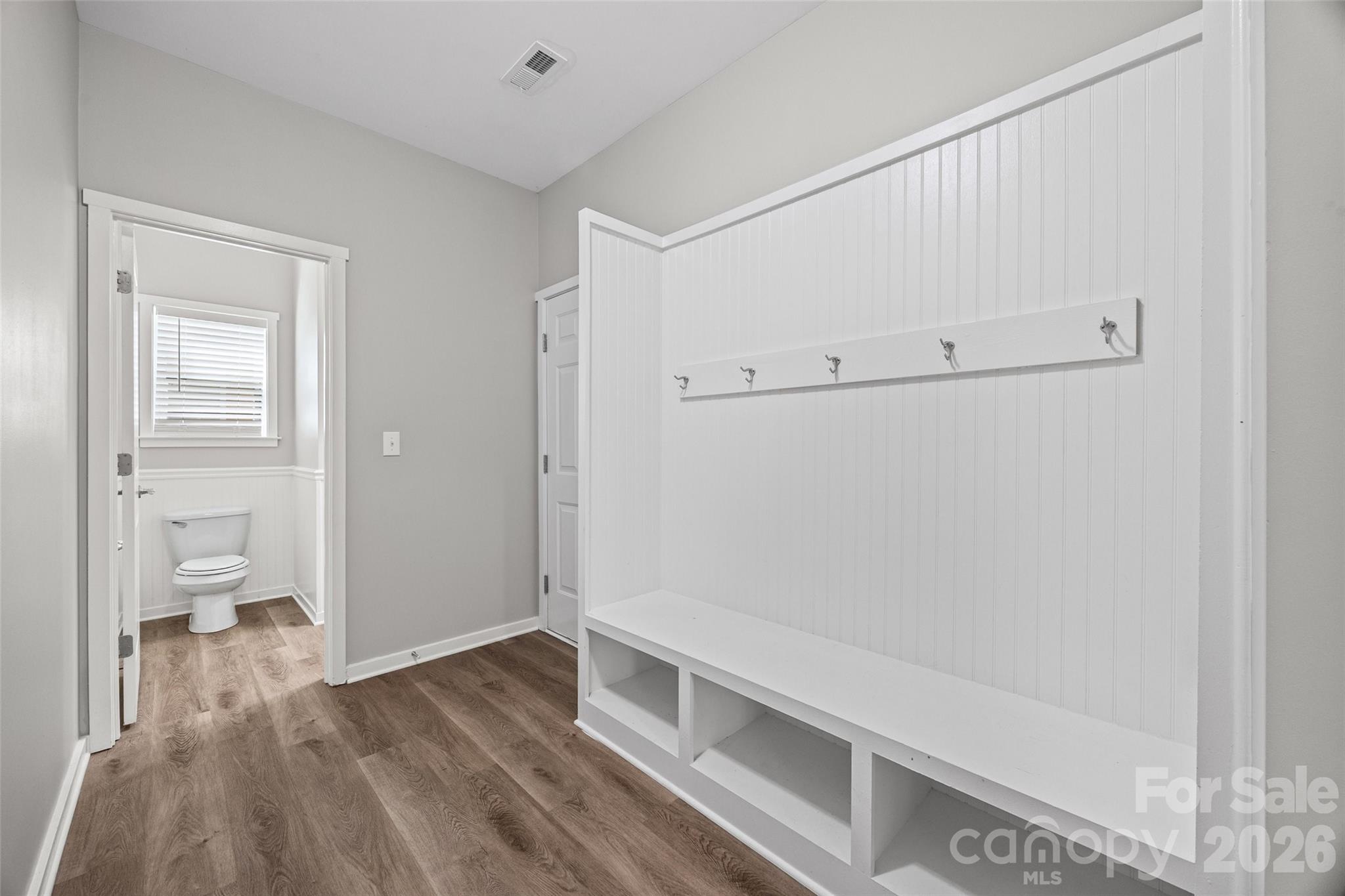 2166 Bluebell Way