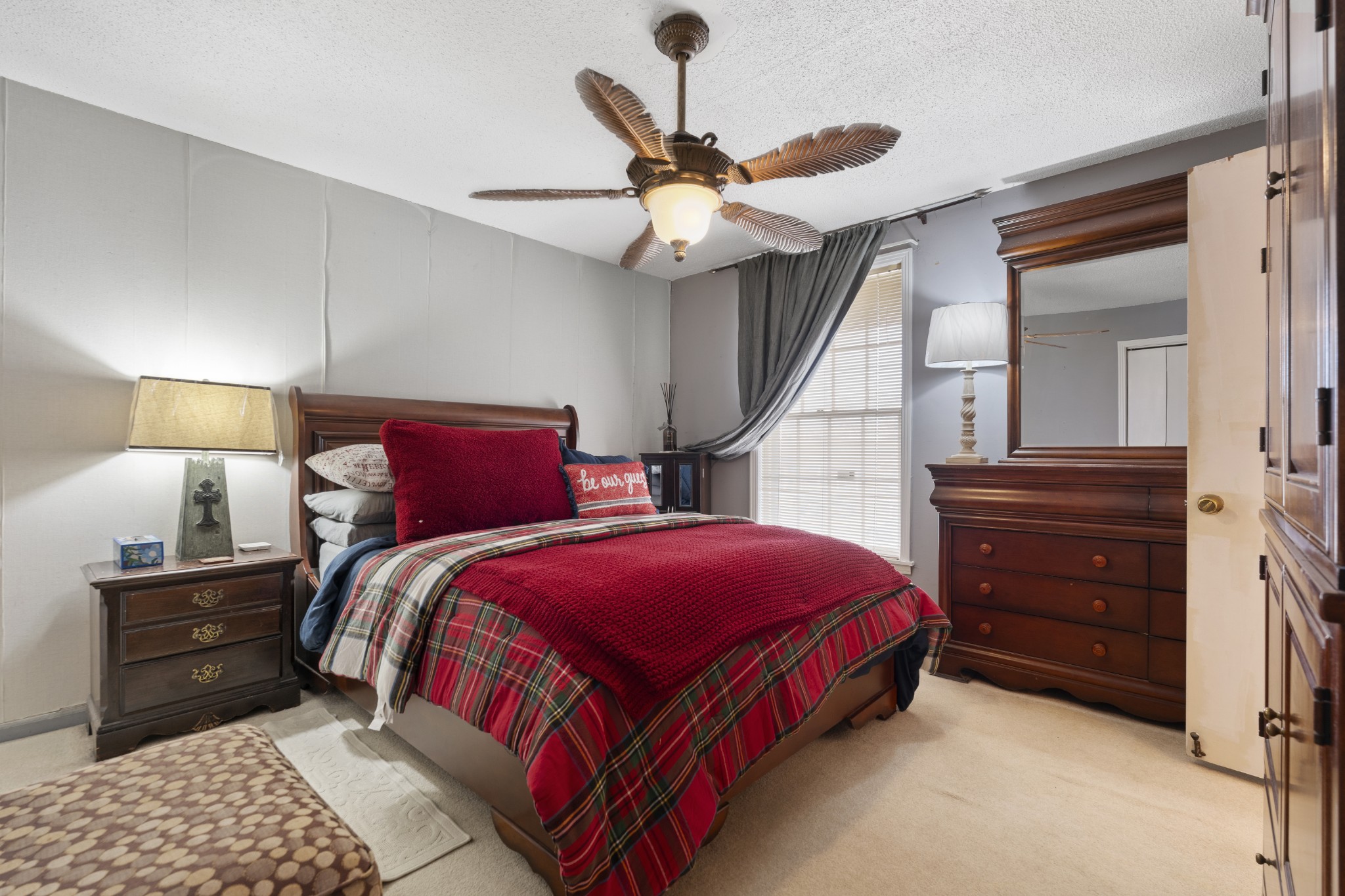 2931 Walnut Crest Dr