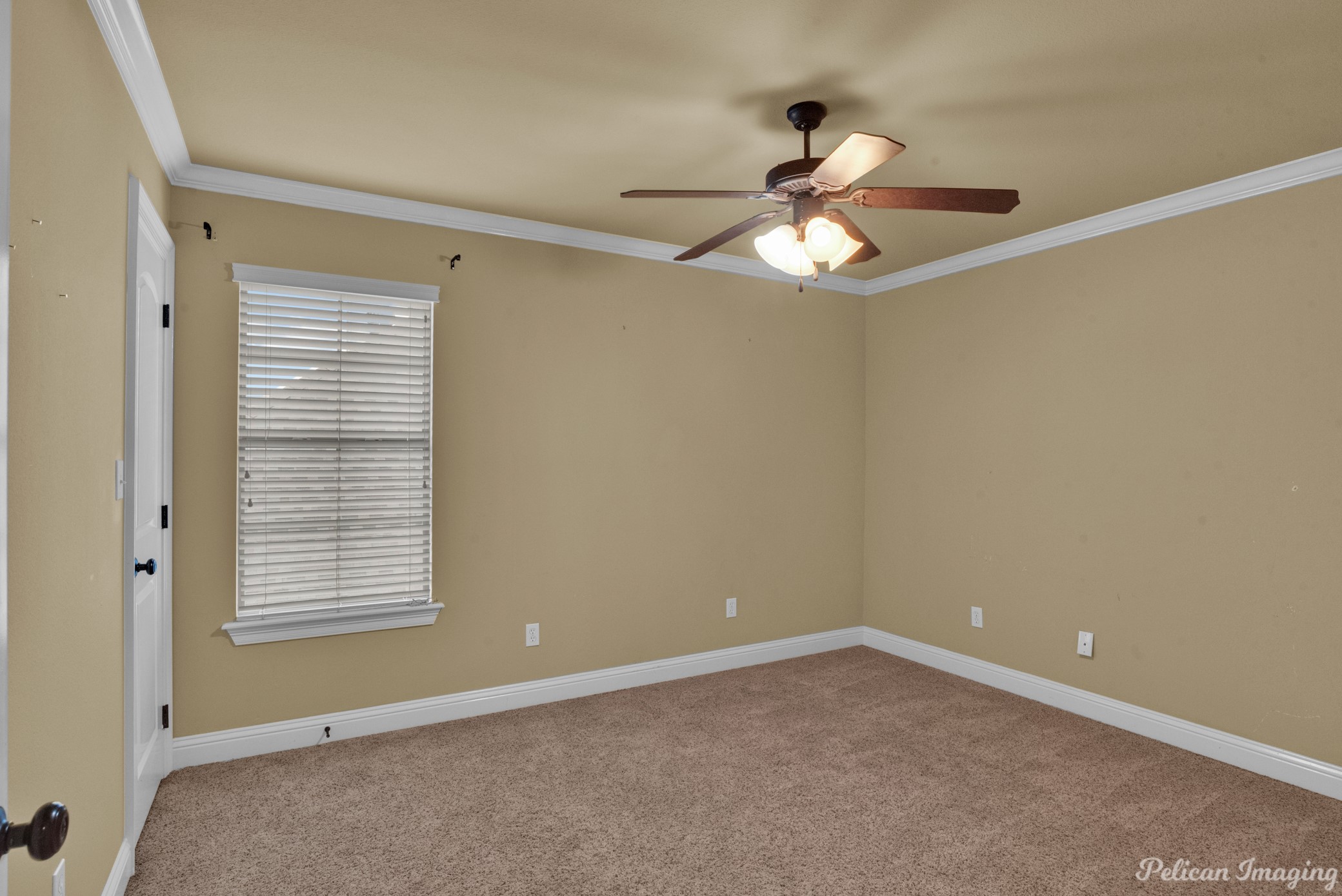 814 Dumaine Drive