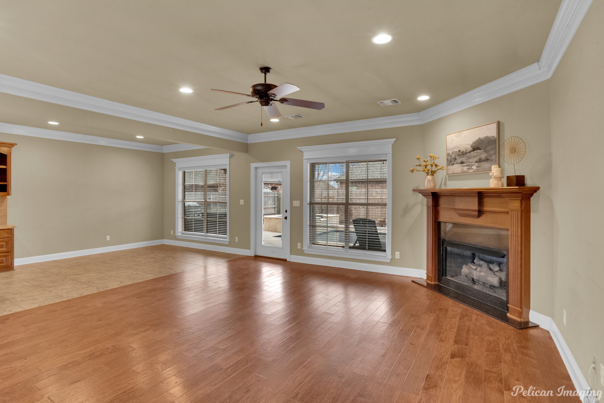 814 Dumaine Drive