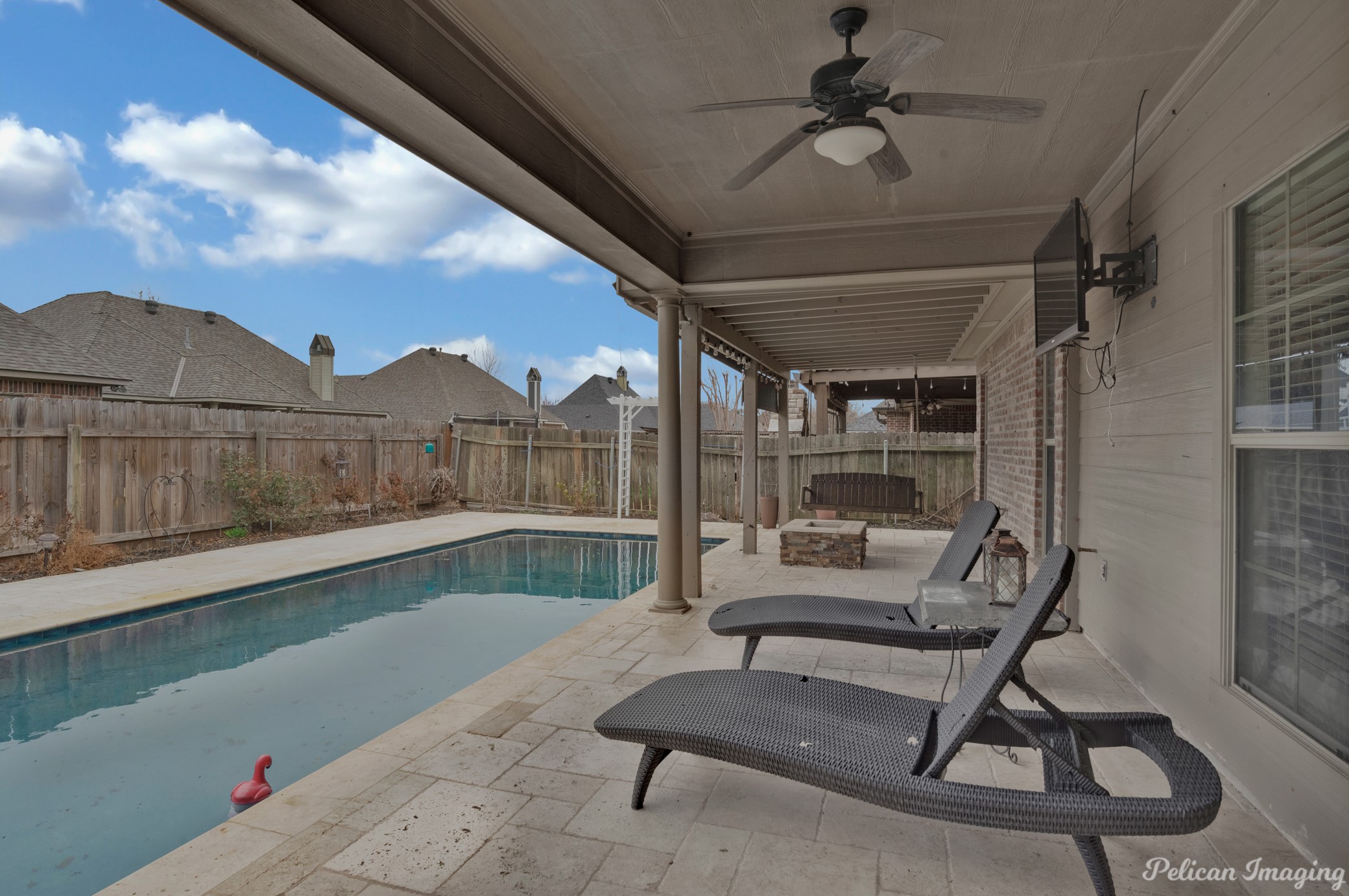814 Dumaine Drive