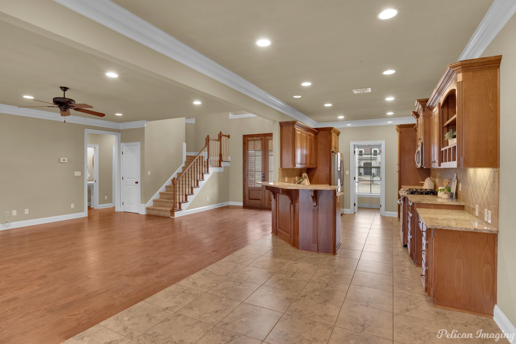 814 Dumaine Drive