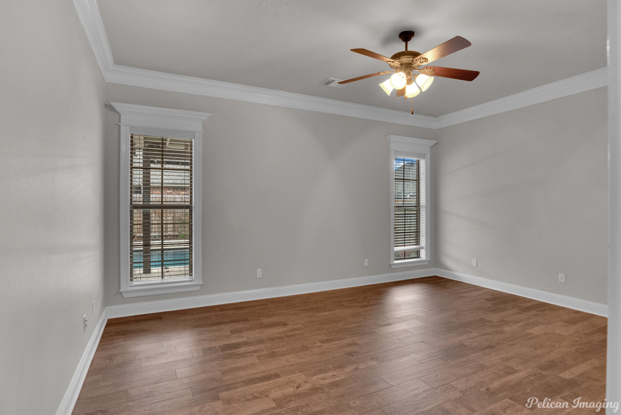 814 Dumaine Drive