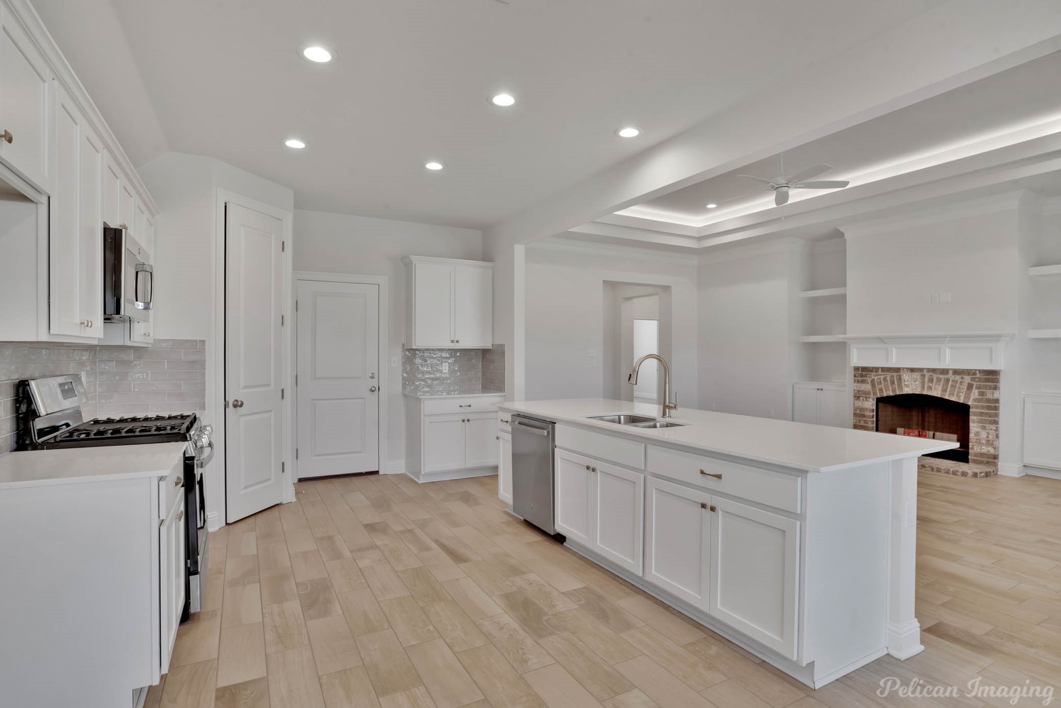 445 Preserve Boulevard