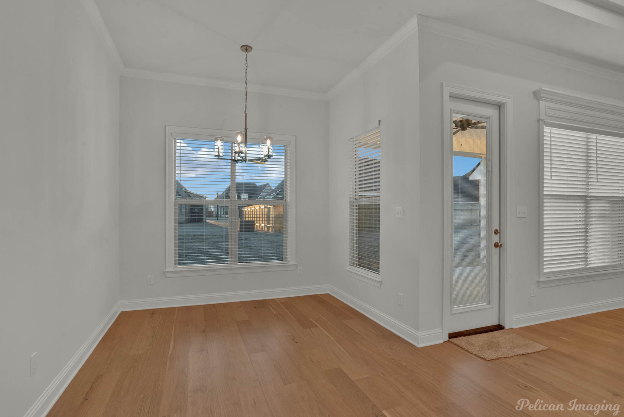 306 Prien Lake Loop