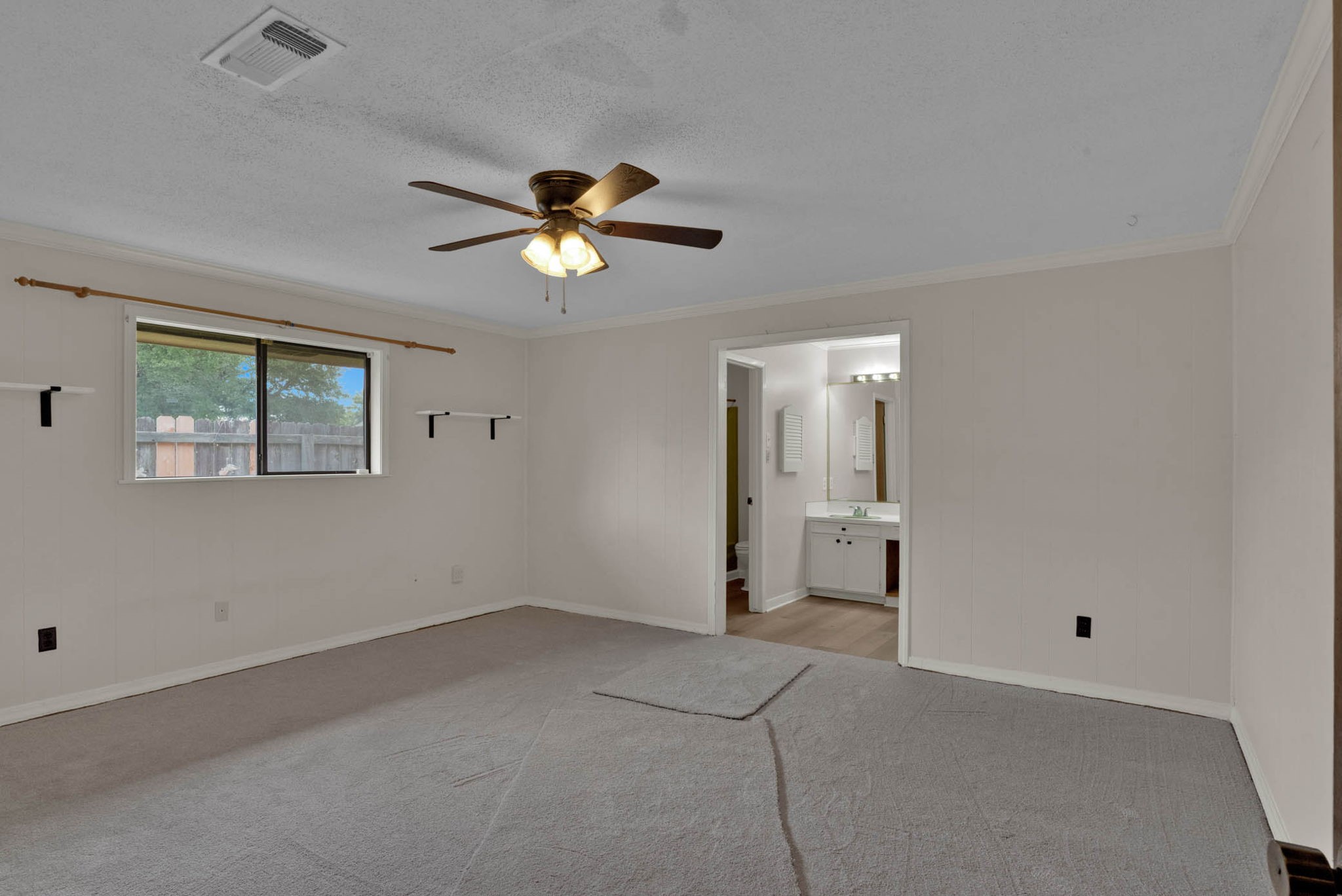 2514 Fieldwood Circle