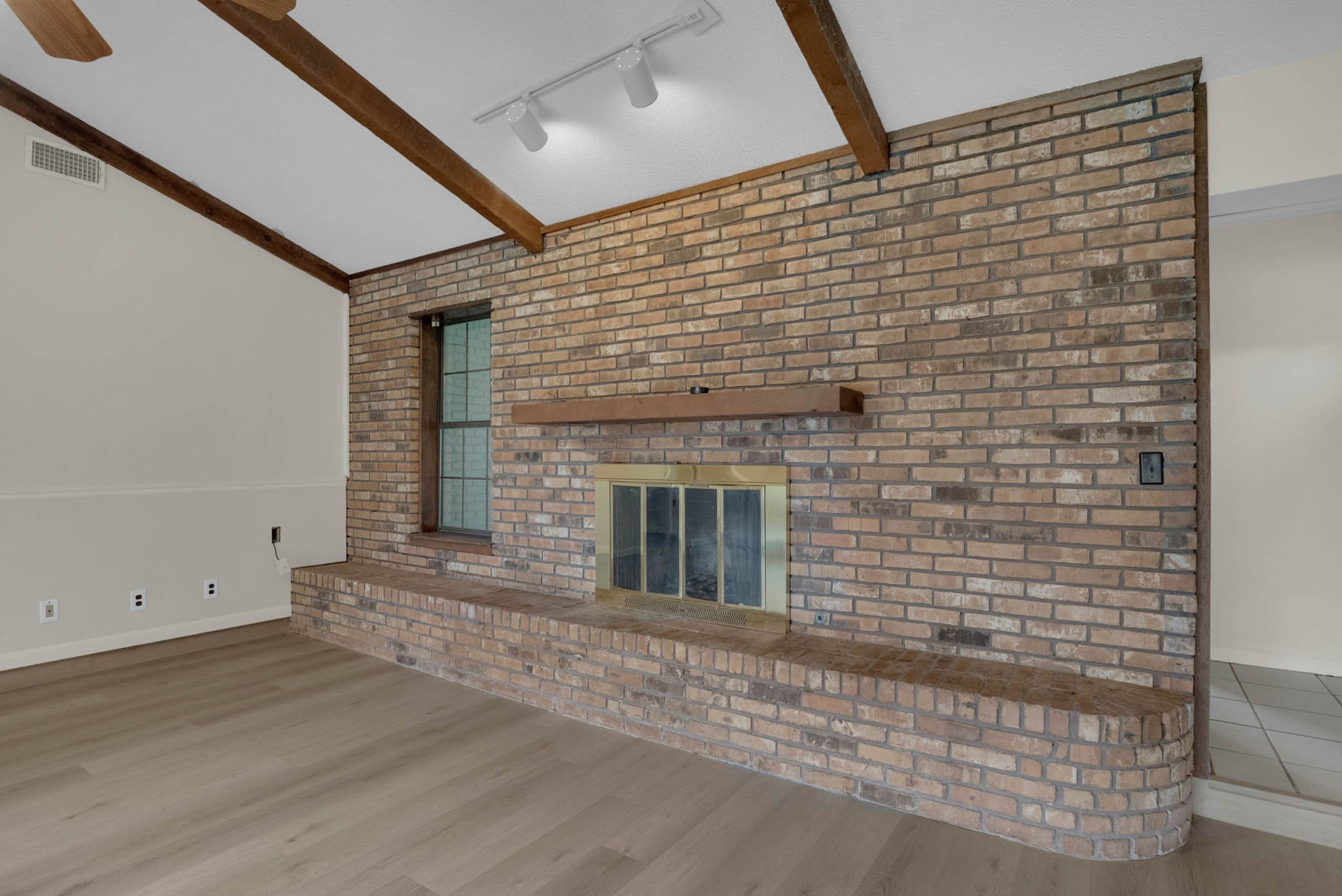 2514 Fieldwood Circle