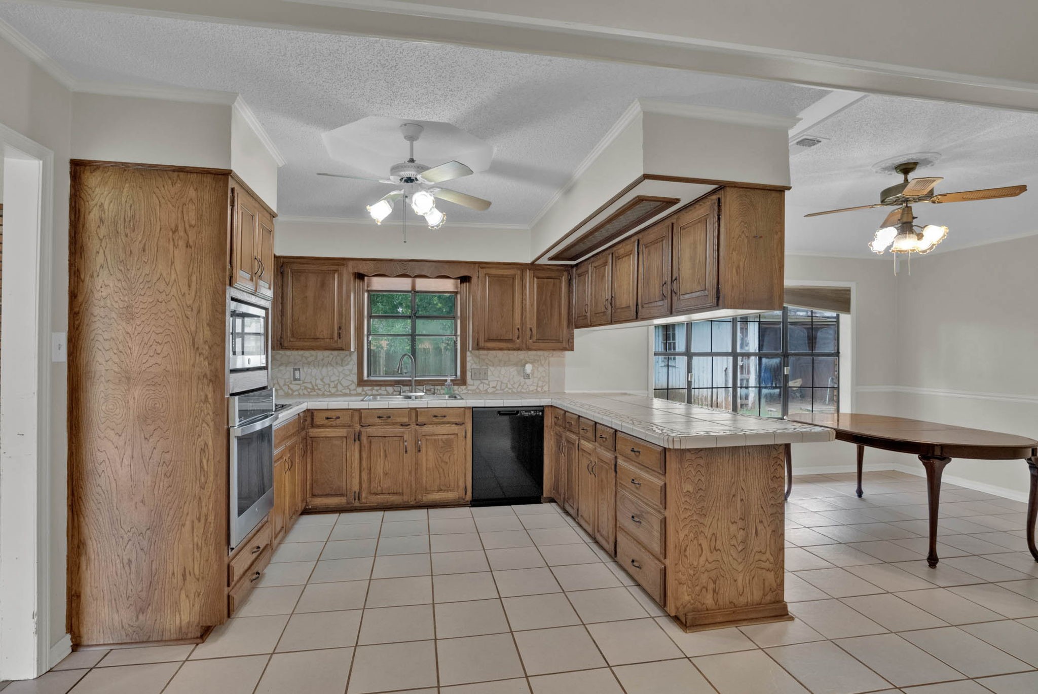 2514 Fieldwood Circle