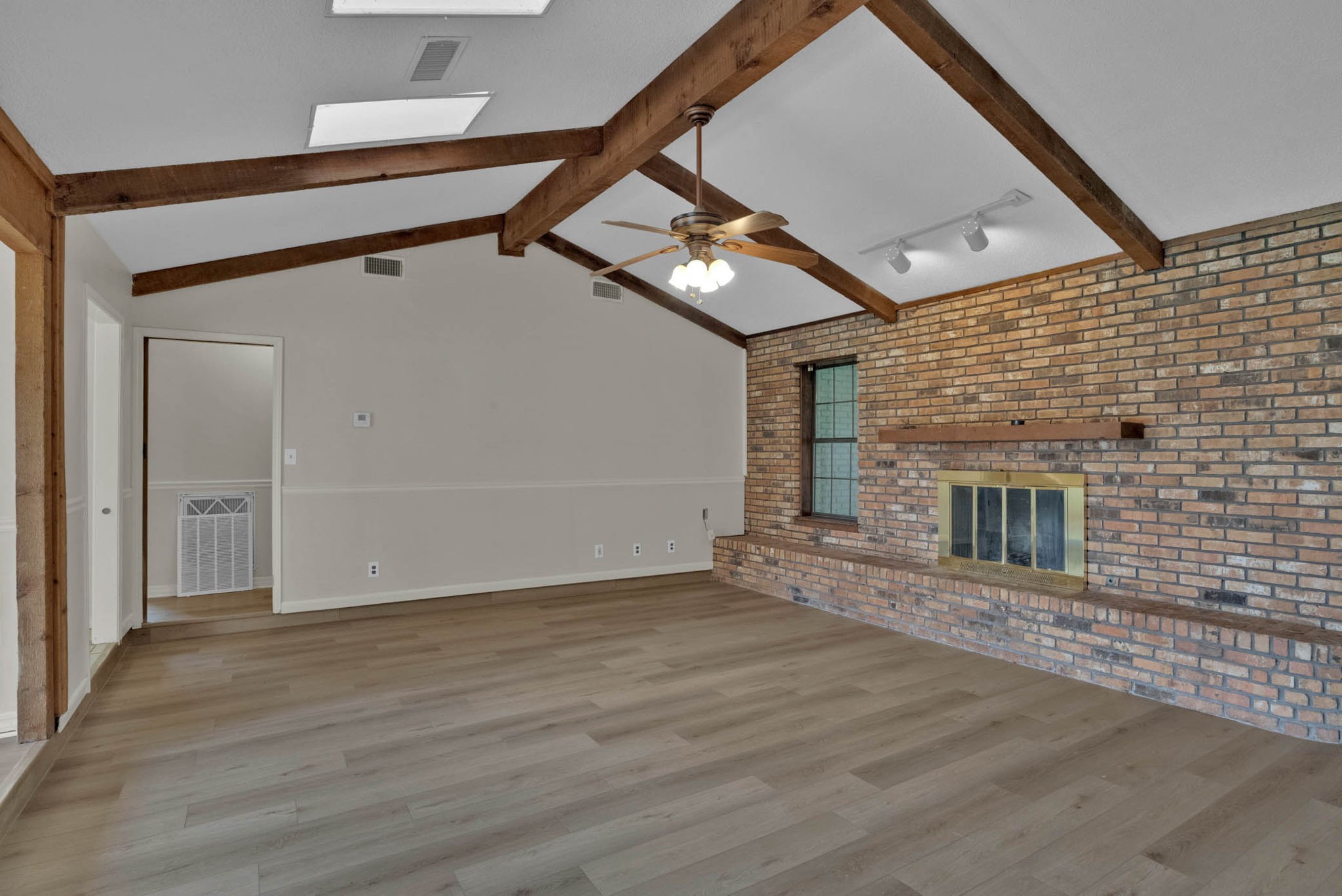 2514 Fieldwood Circle