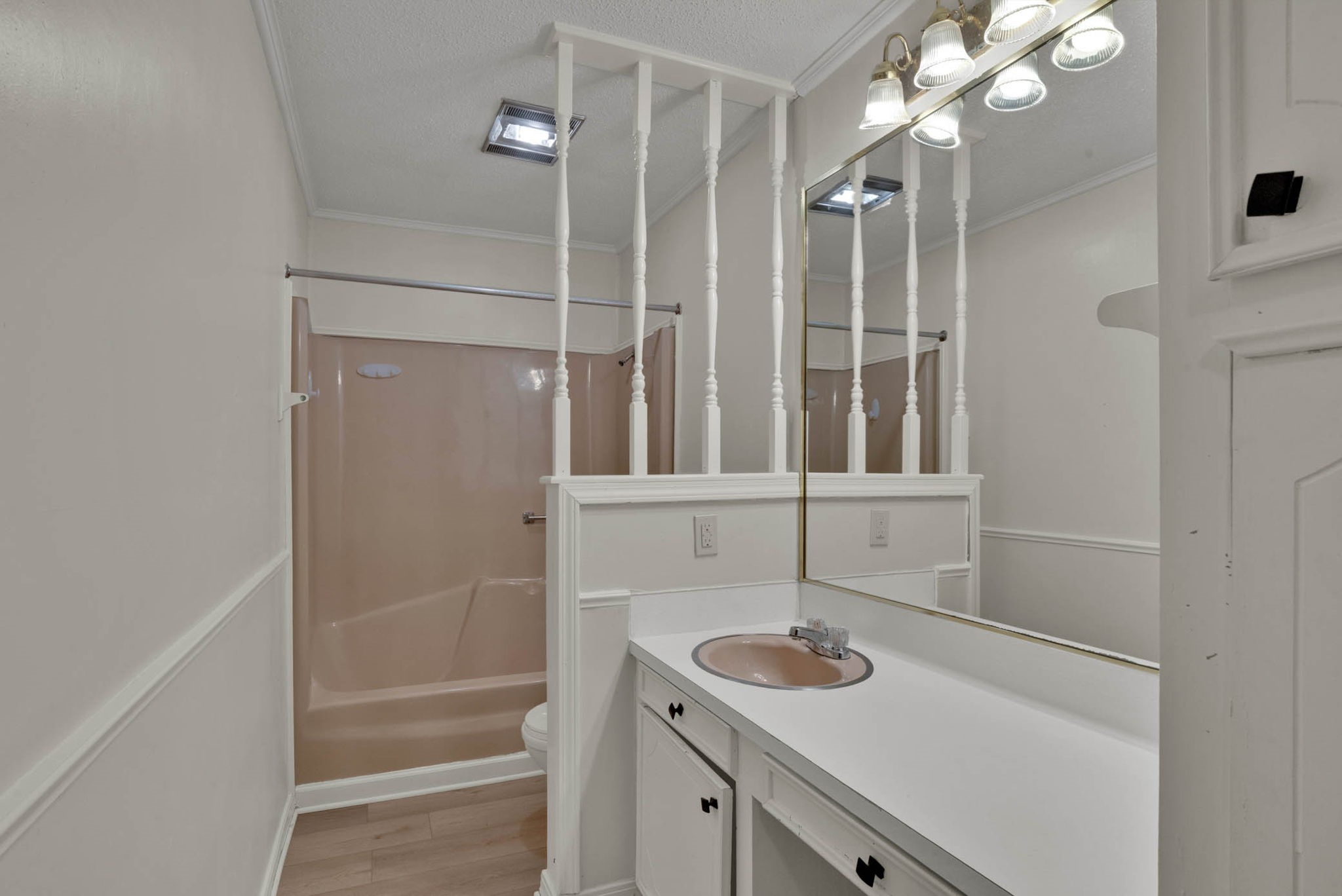 2514 Fieldwood Circle