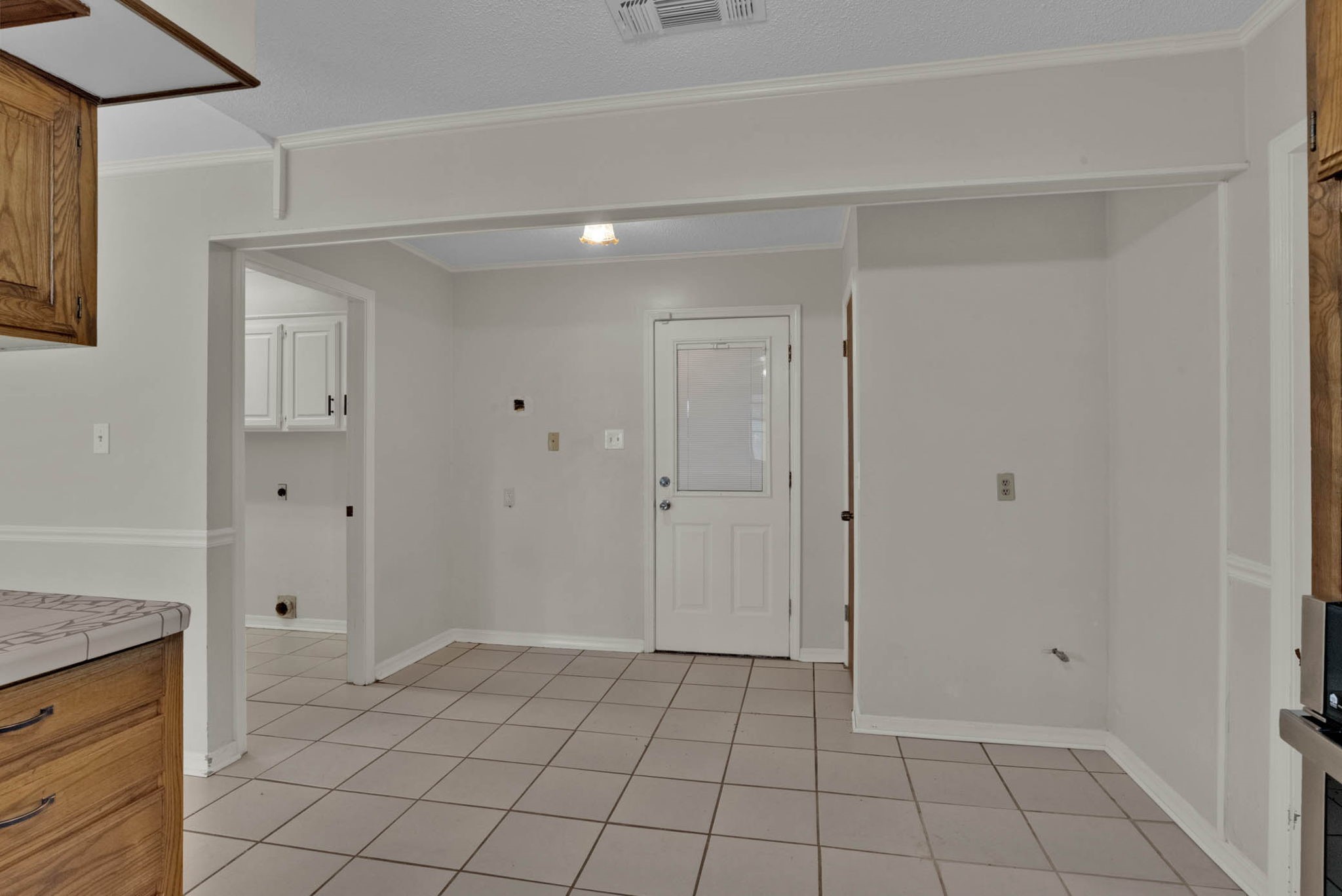 2514 Fieldwood Circle