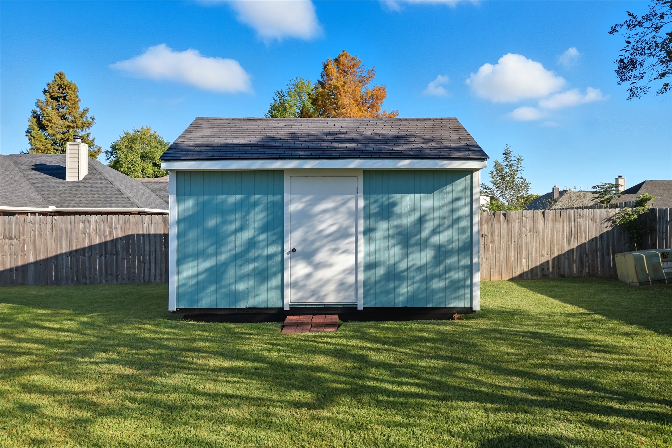 4907 General Ashley Drive