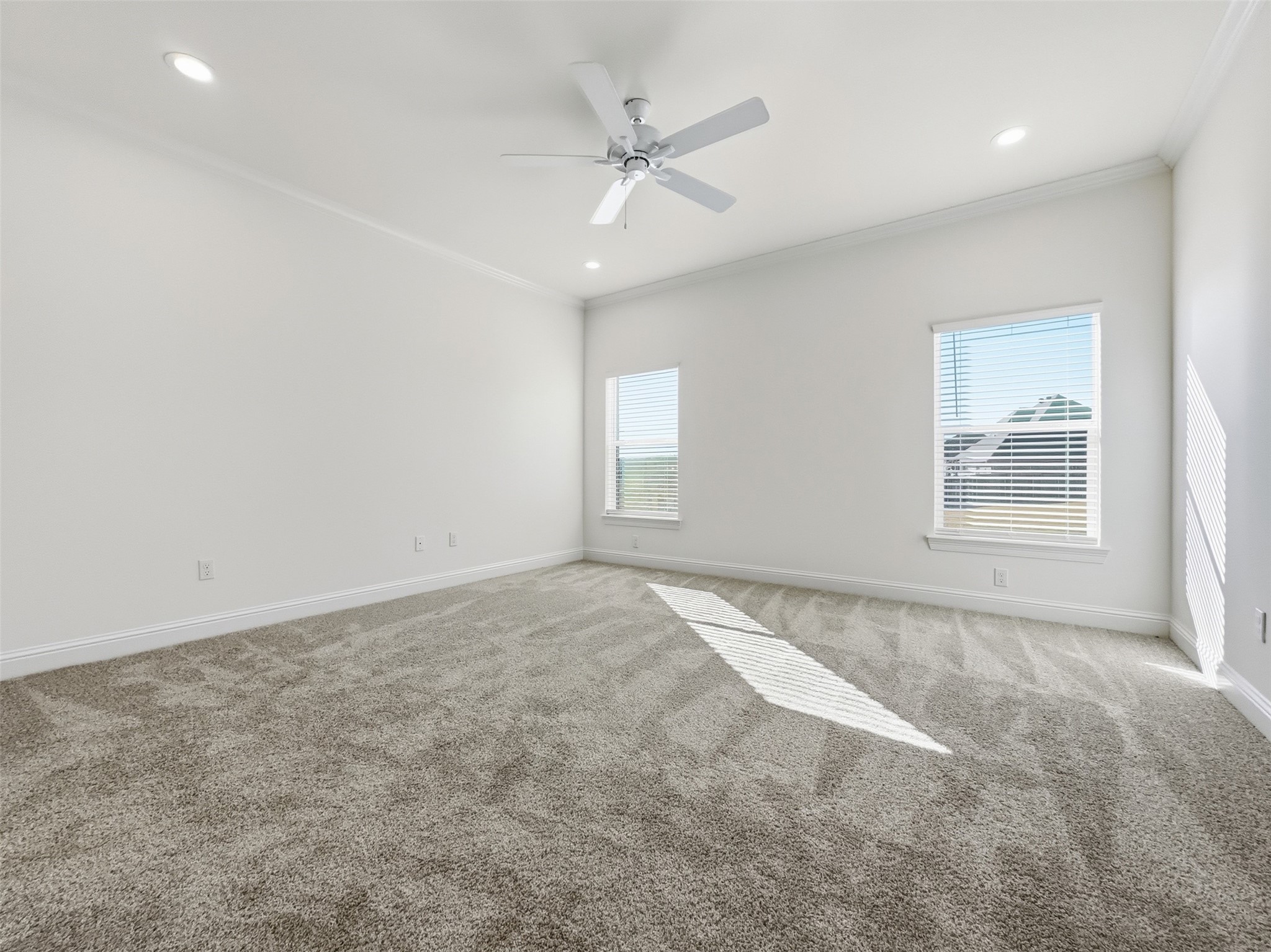 332 Prien Lake Loop