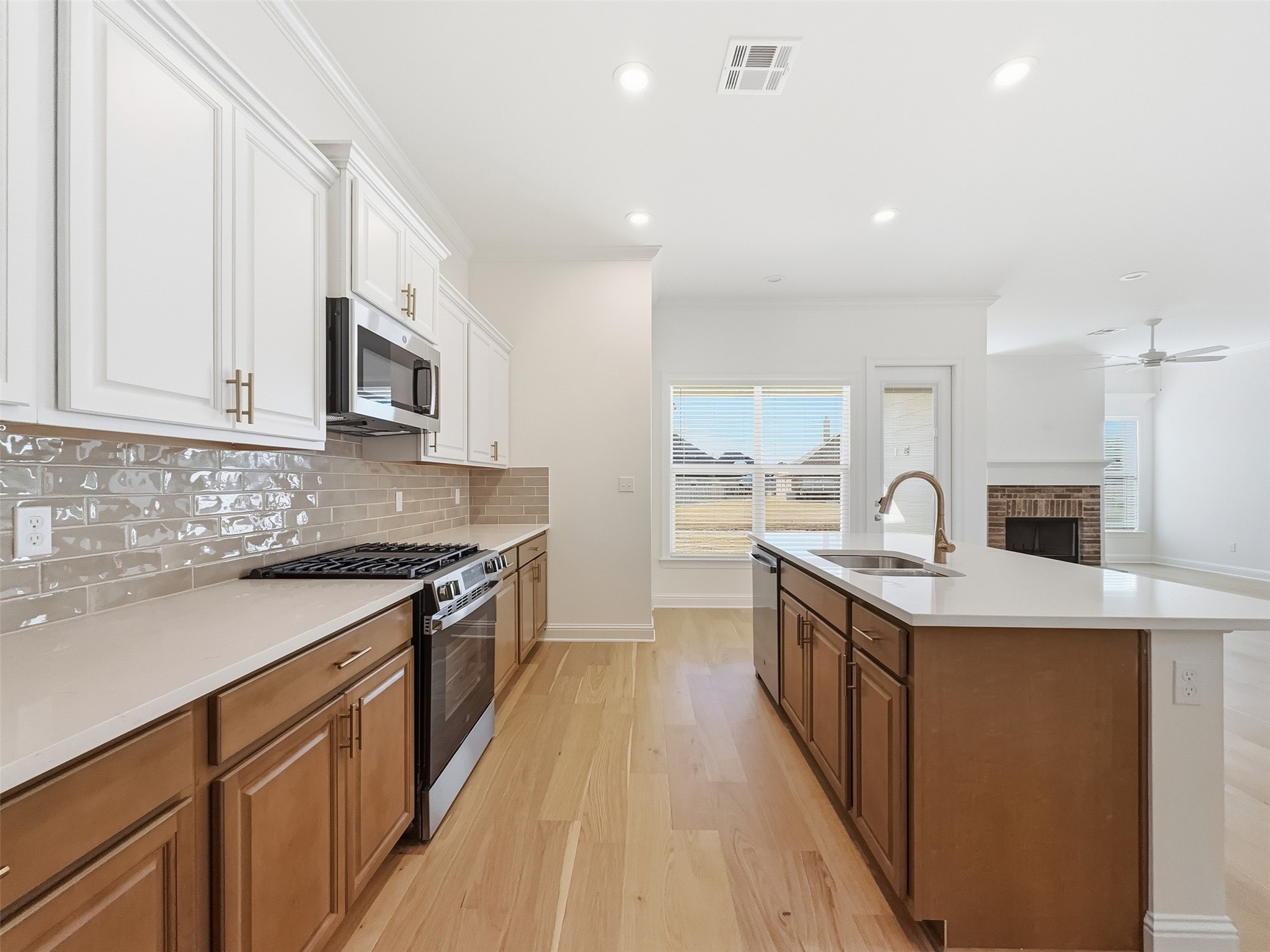 332 Prien Lake Loop