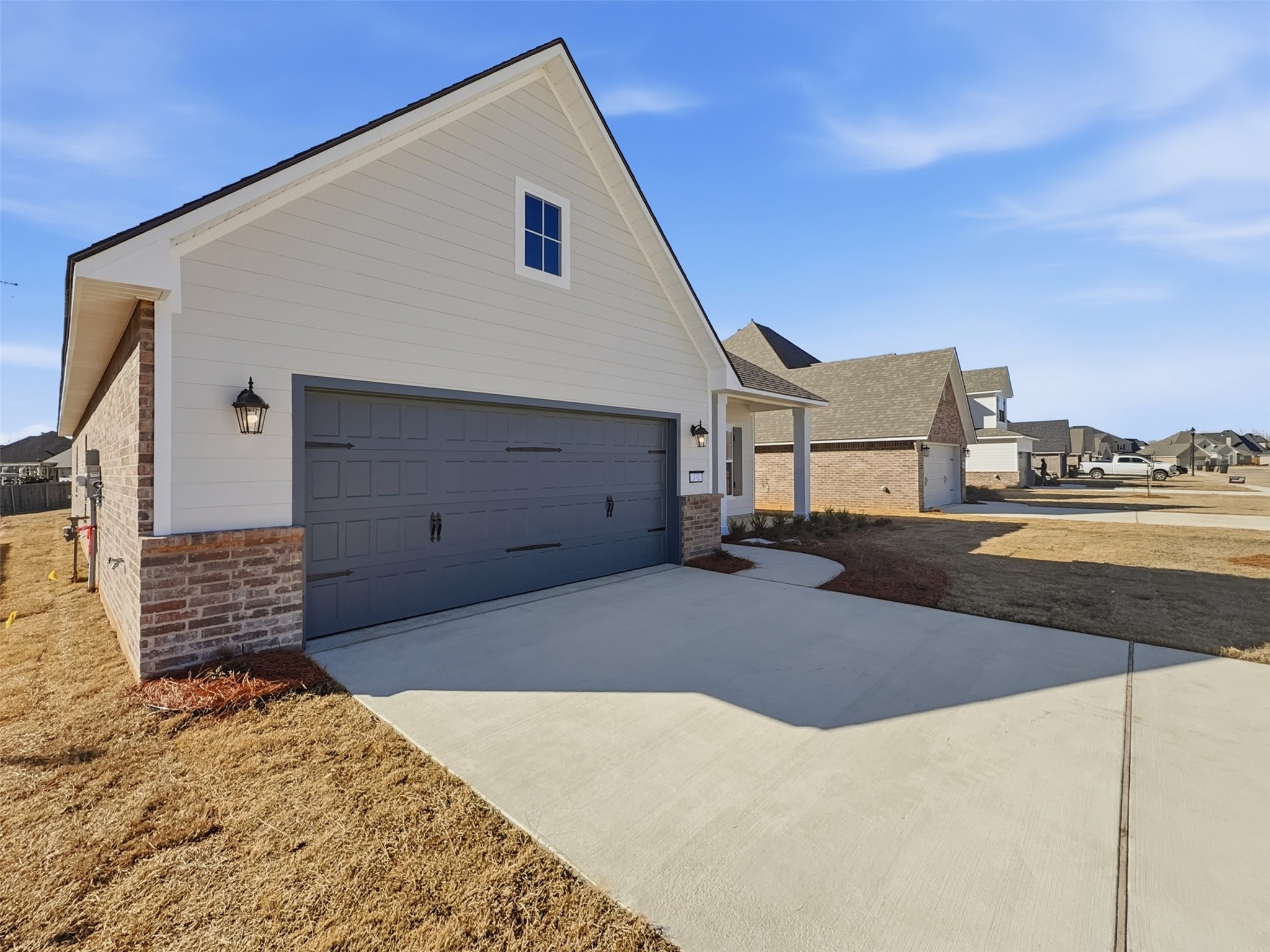 332 Prien Lake Loop