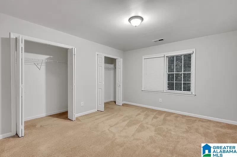 1812 STRAWBERRY LANE
