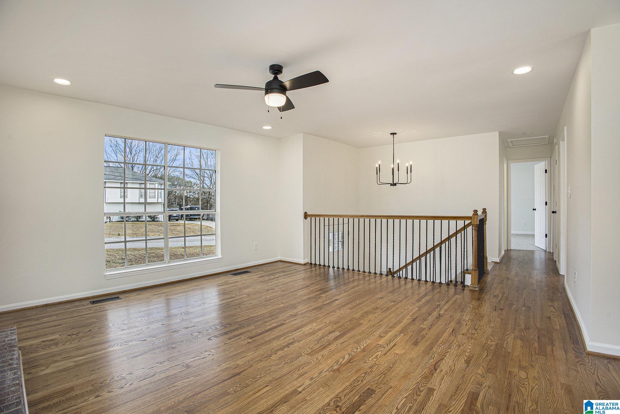 119 DOLPHIN COURT