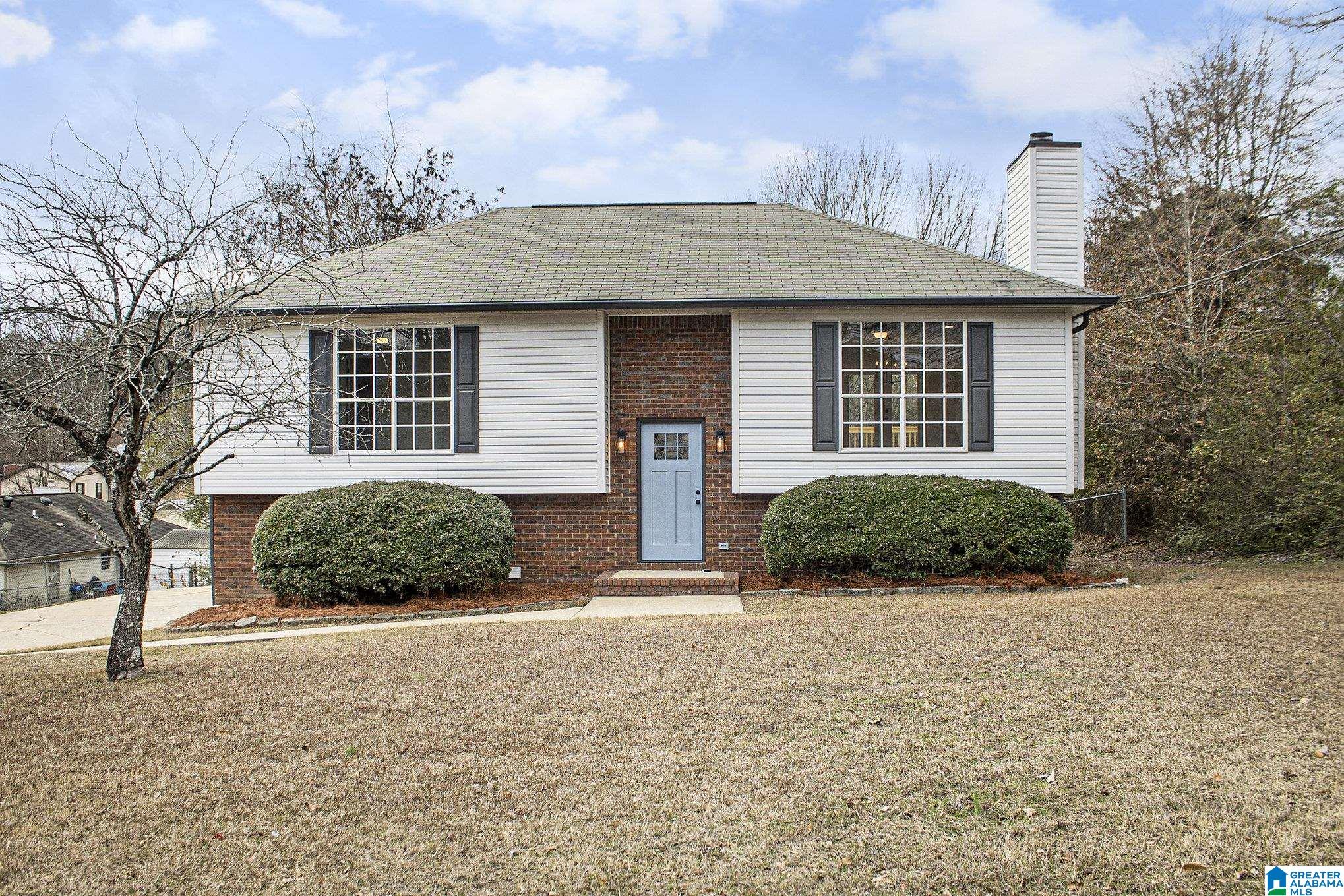 119 DOLPHIN COURT
