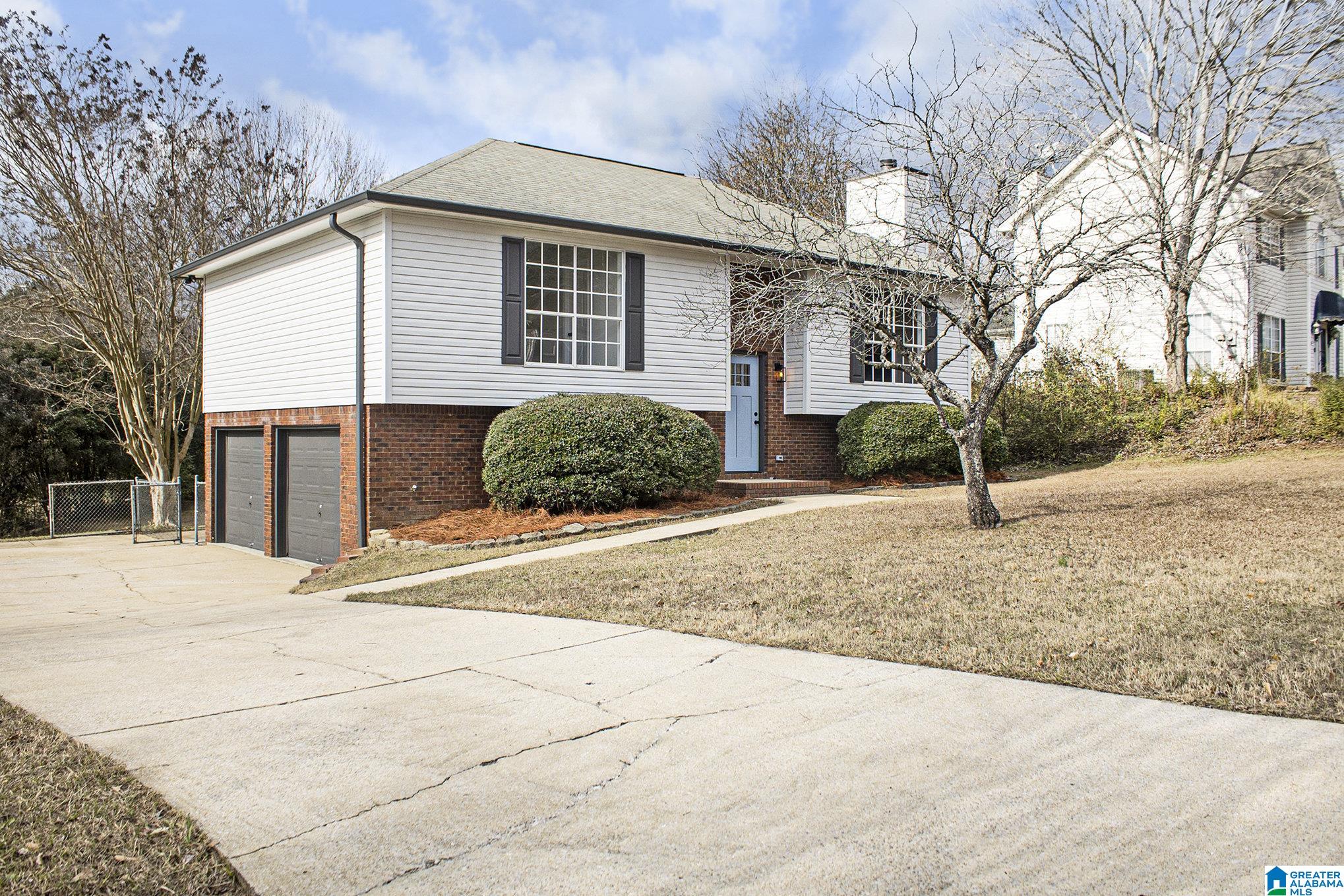 119 DOLPHIN COURT
