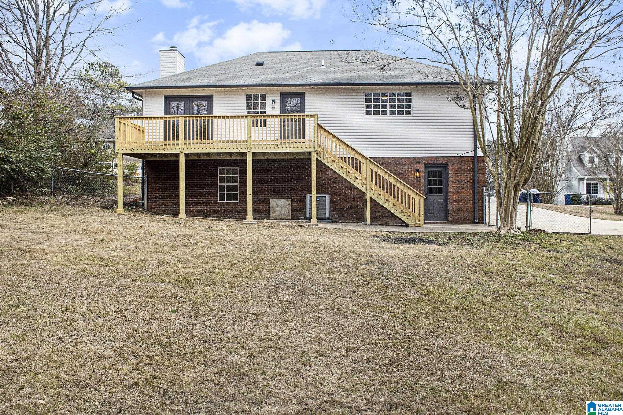 119 DOLPHIN COURT