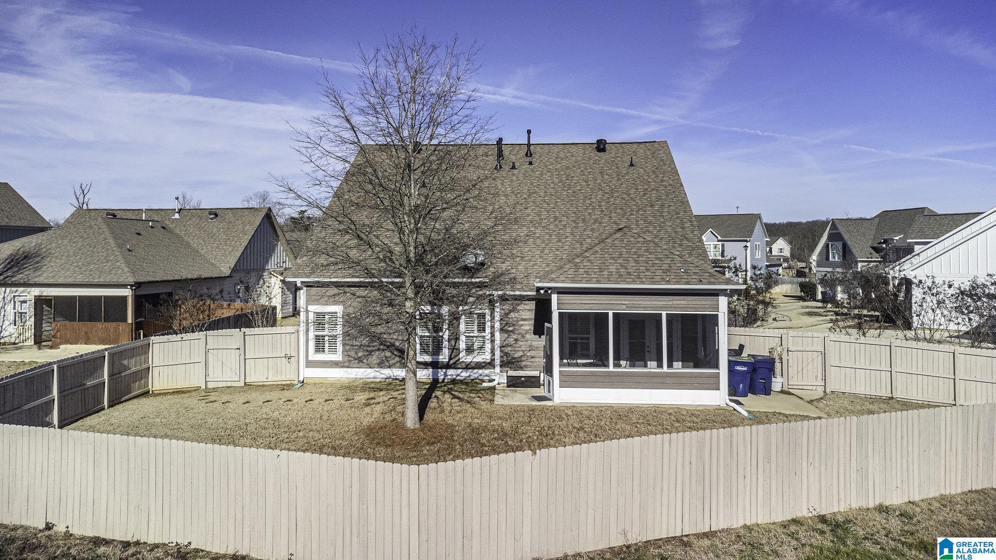 228 SHELBY FARMS BEND