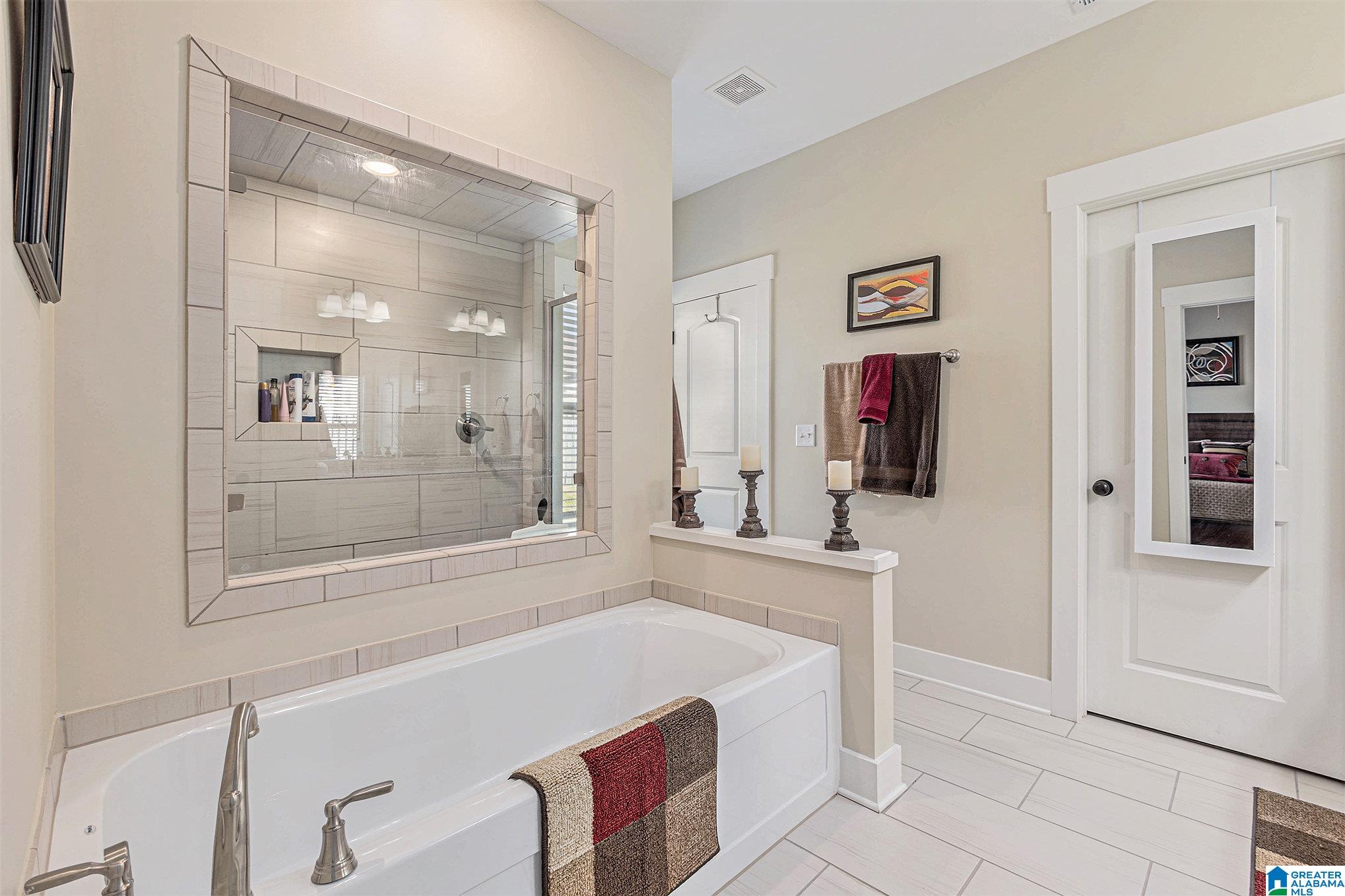 1056 GARNET DRIVE