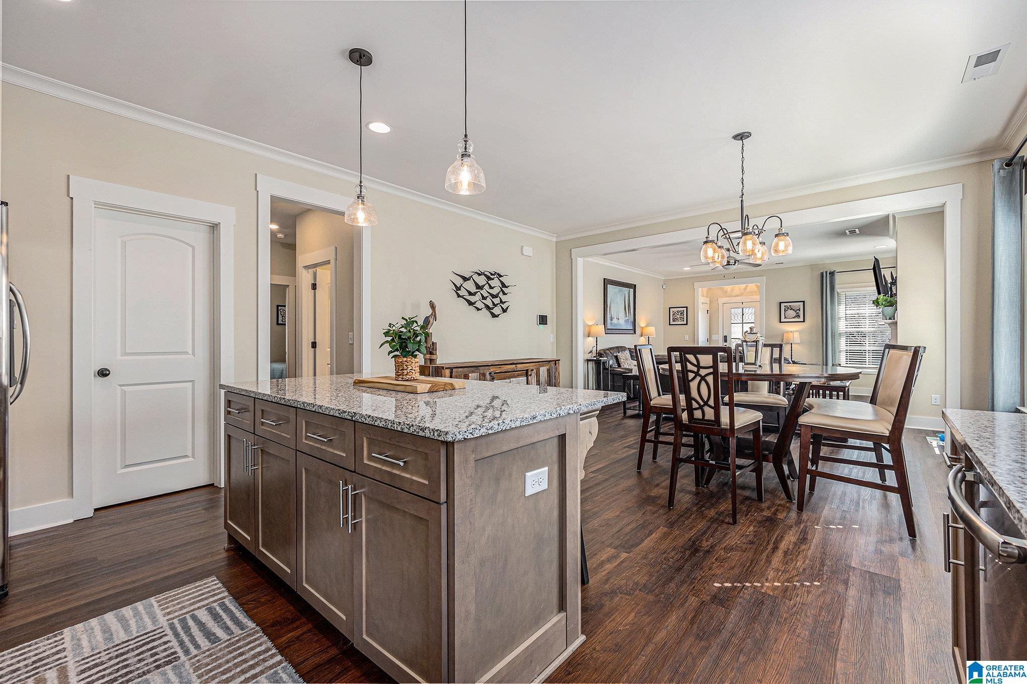 1056 GARNET DRIVE