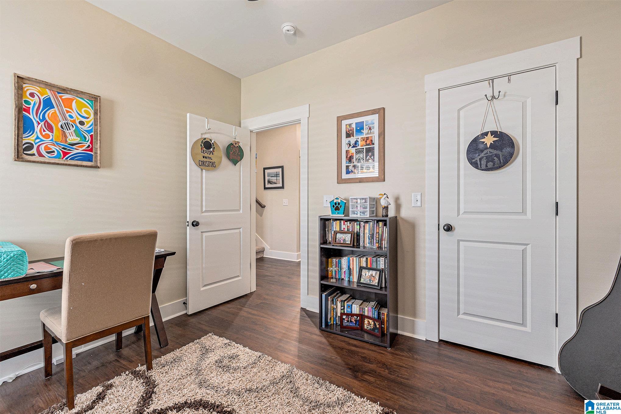1056 GARNET DRIVE