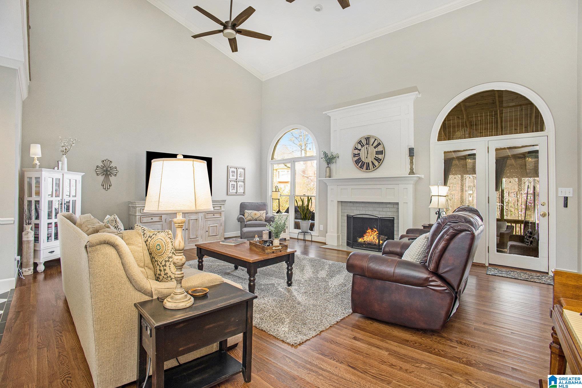 1562 FAIRWAY VIEW DRIVE