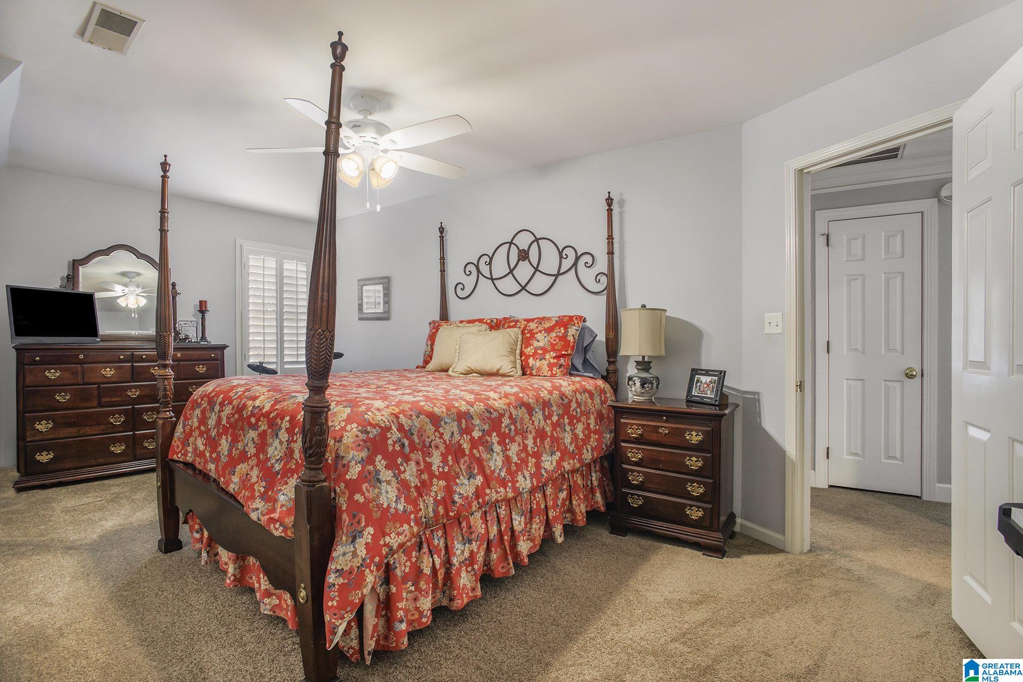1562 FAIRWAY VIEW DRIVE