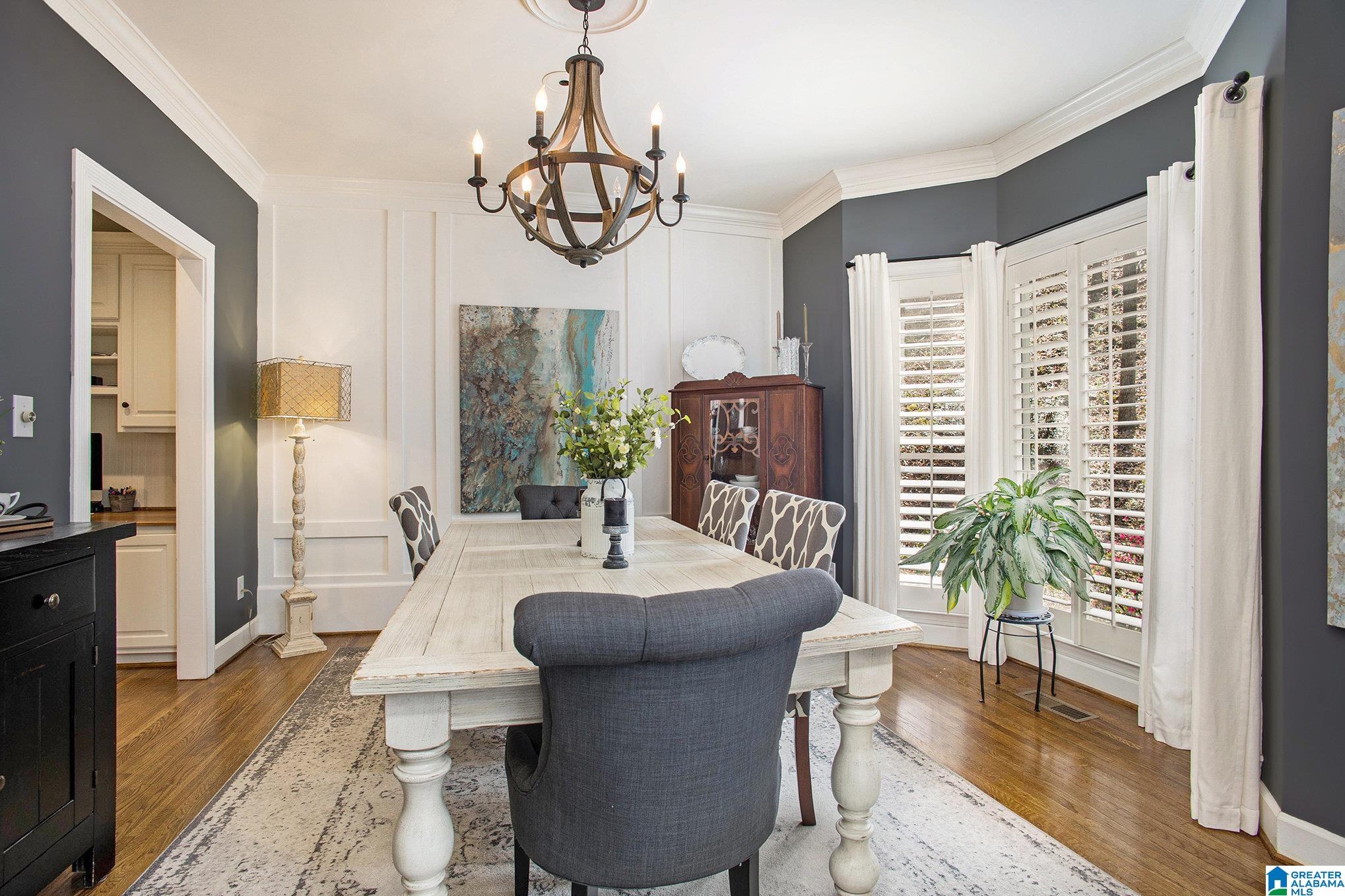 1562 FAIRWAY VIEW DRIVE