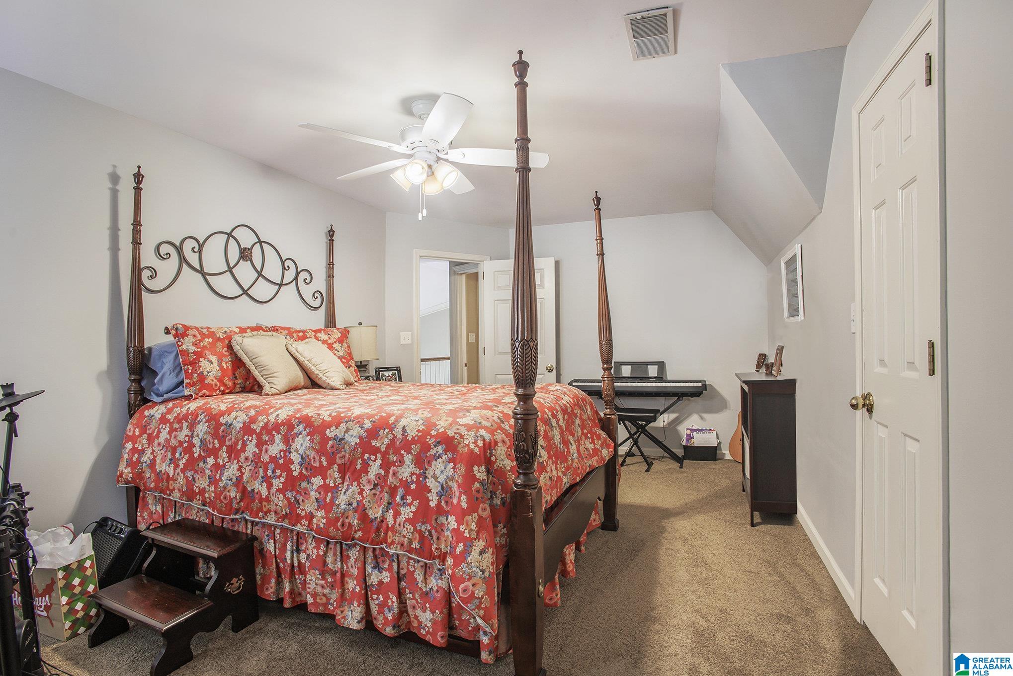 1562 FAIRWAY VIEW DRIVE