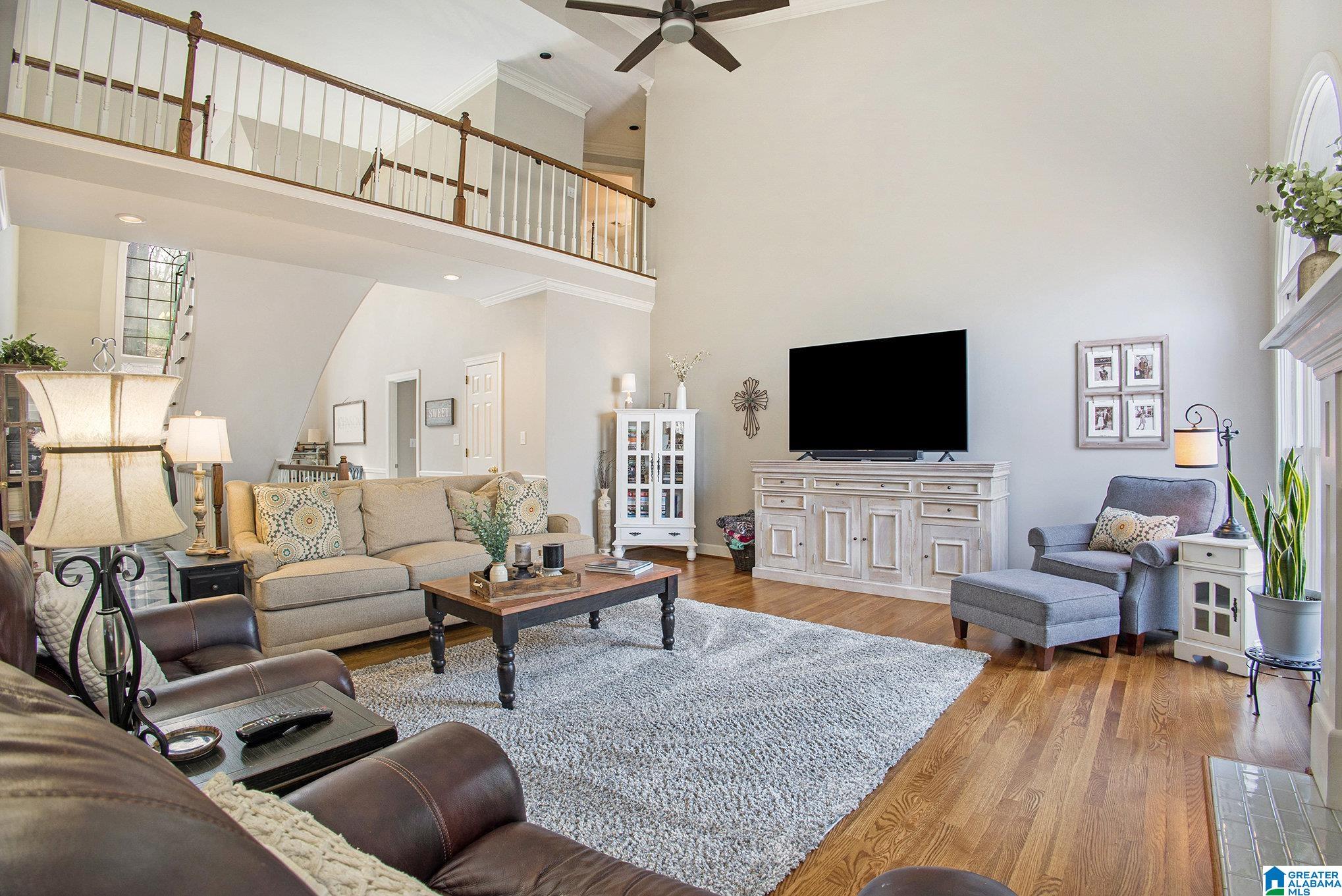 1562 FAIRWAY VIEW DRIVE