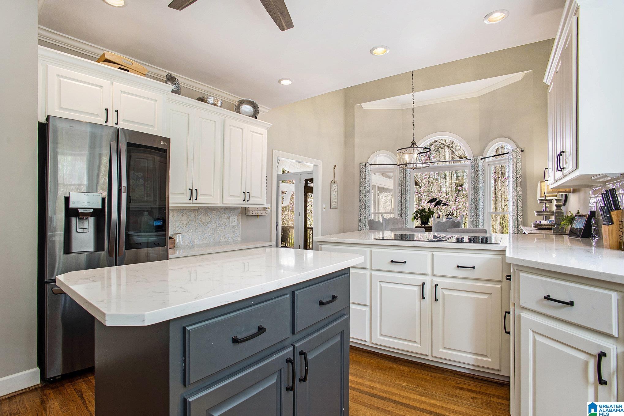 1562 FAIRWAY VIEW DRIVE