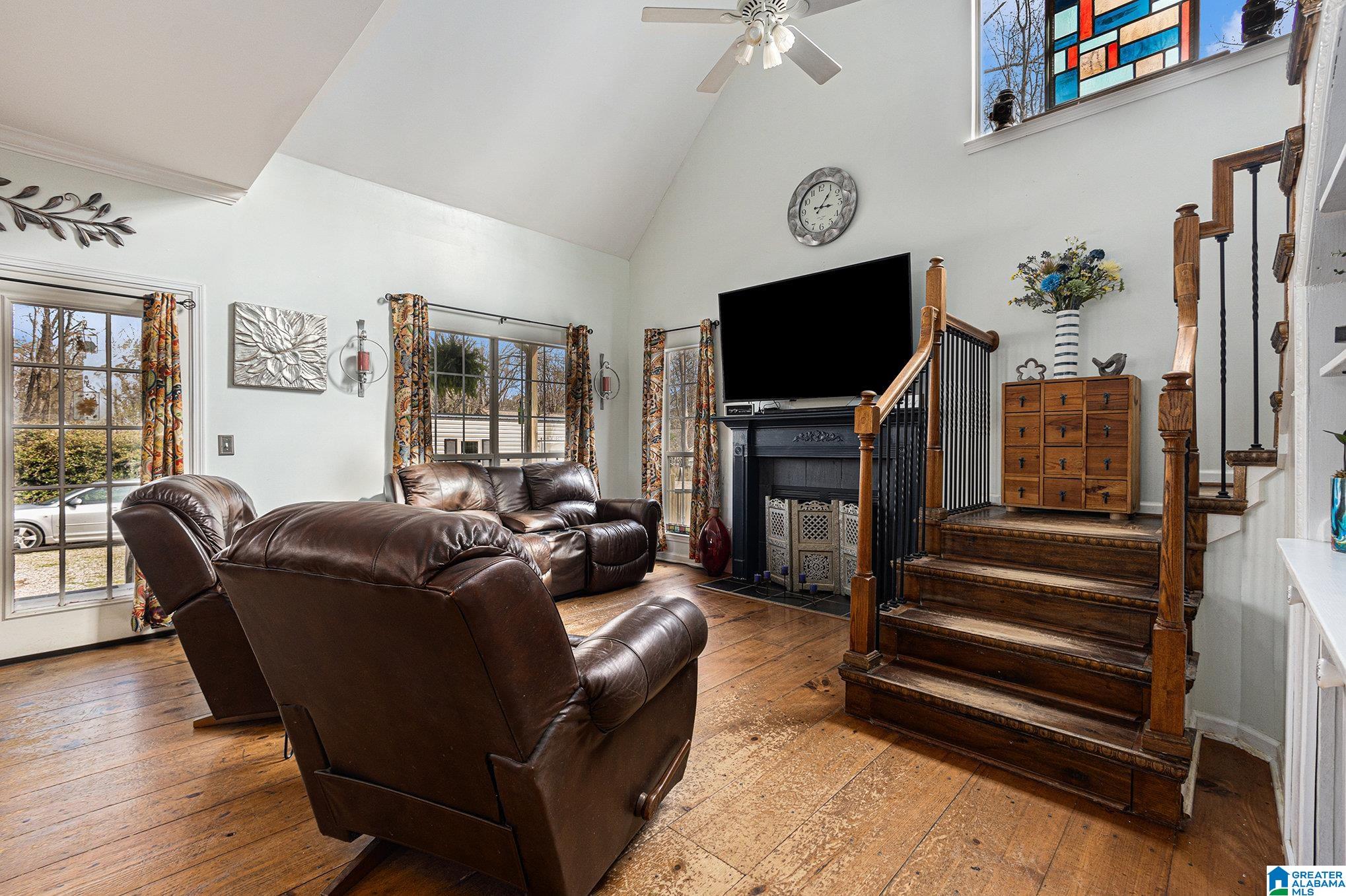17 CHAROB LAKE TRAIL