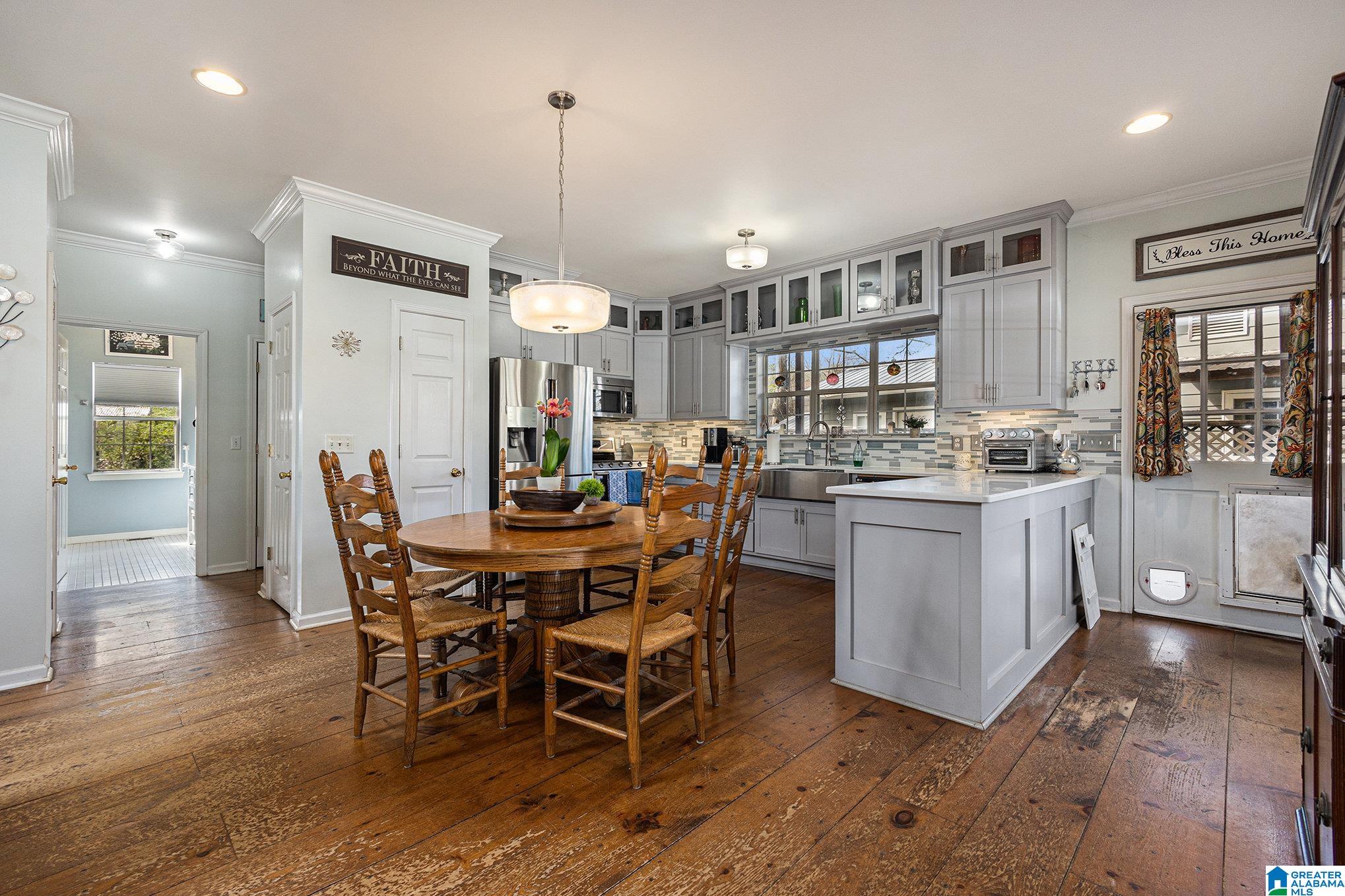 17 CHAROB LAKE TRAIL