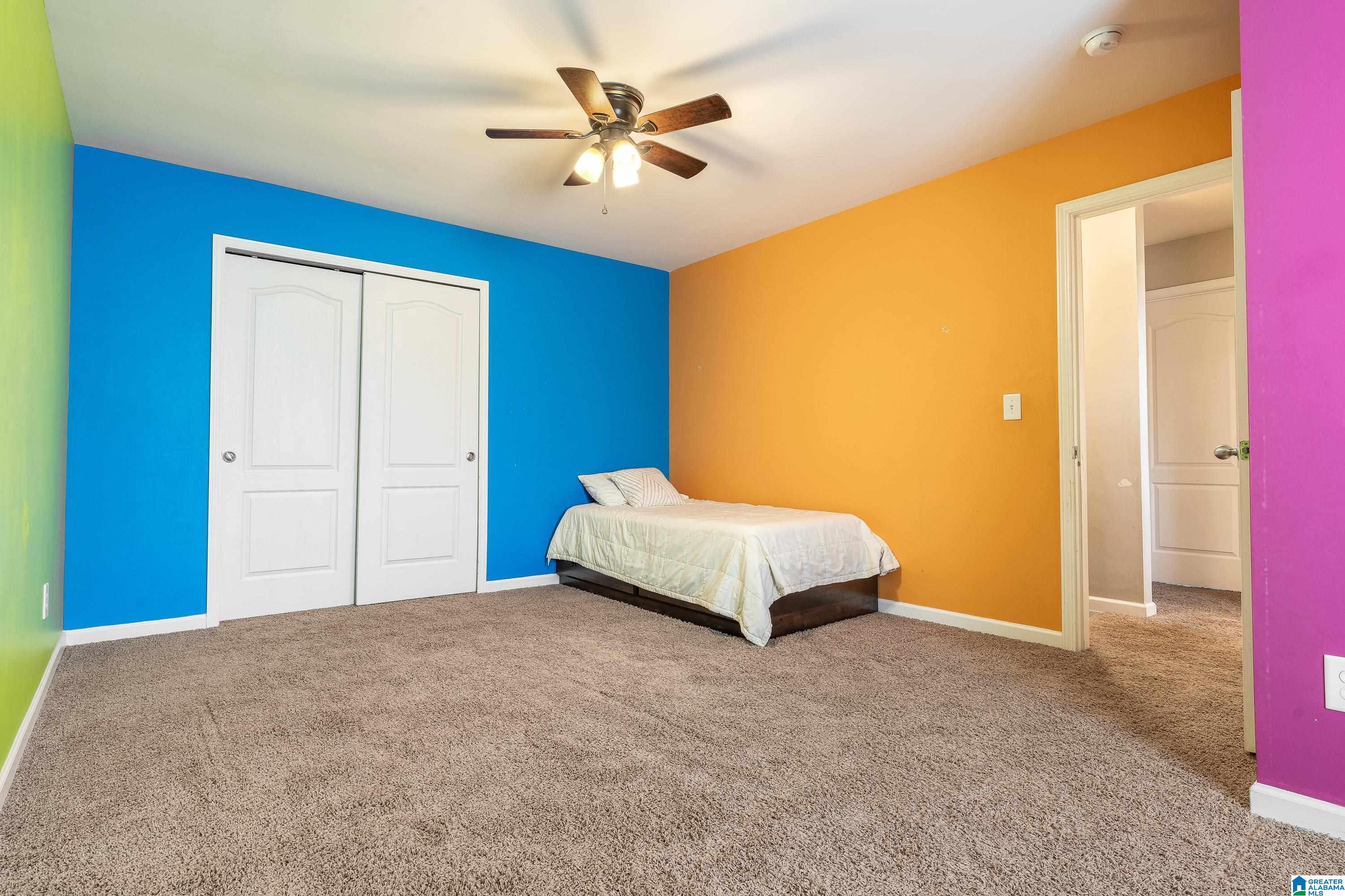 915 BROOKHAVEN DRIVE