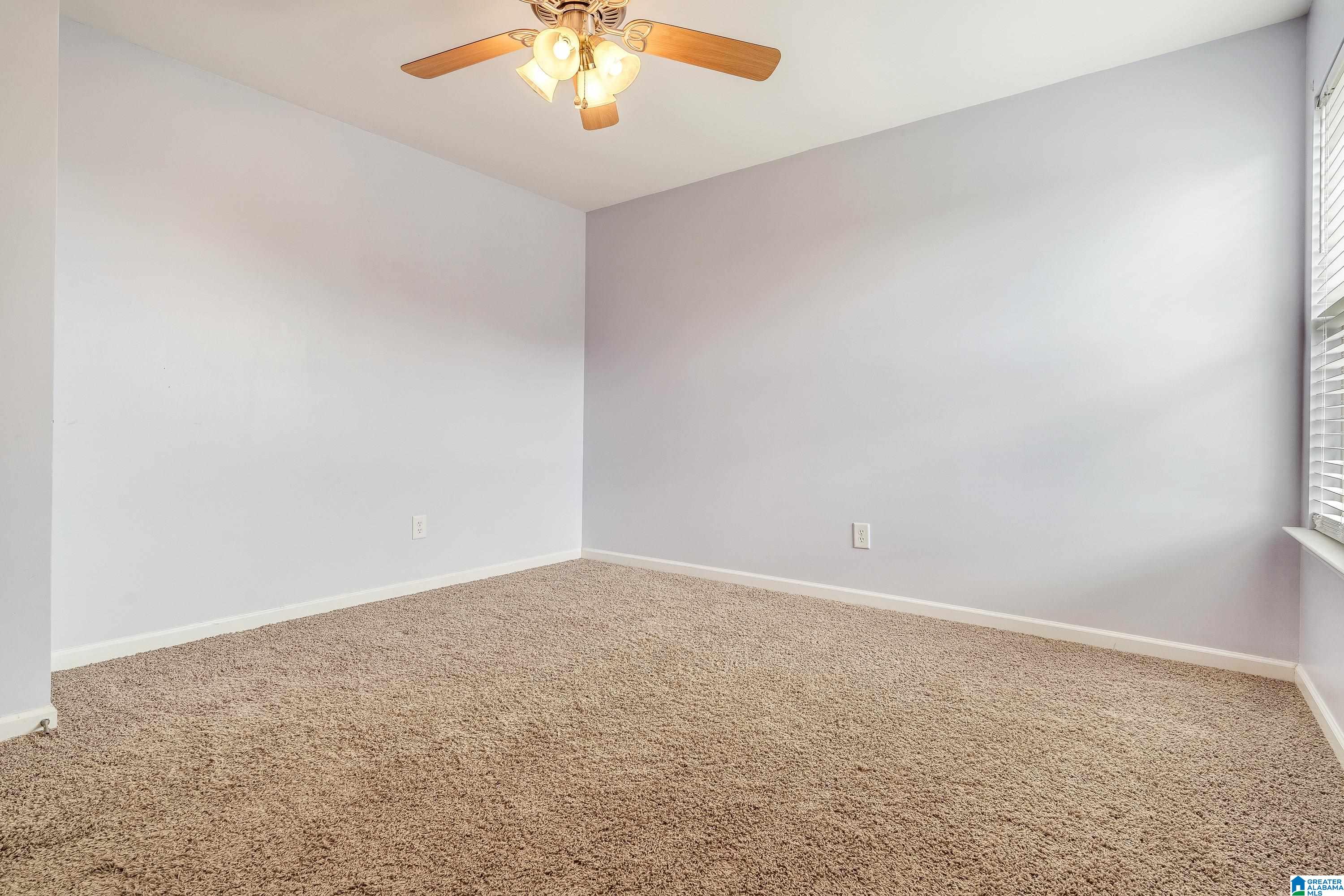 915 BROOKHAVEN DRIVE