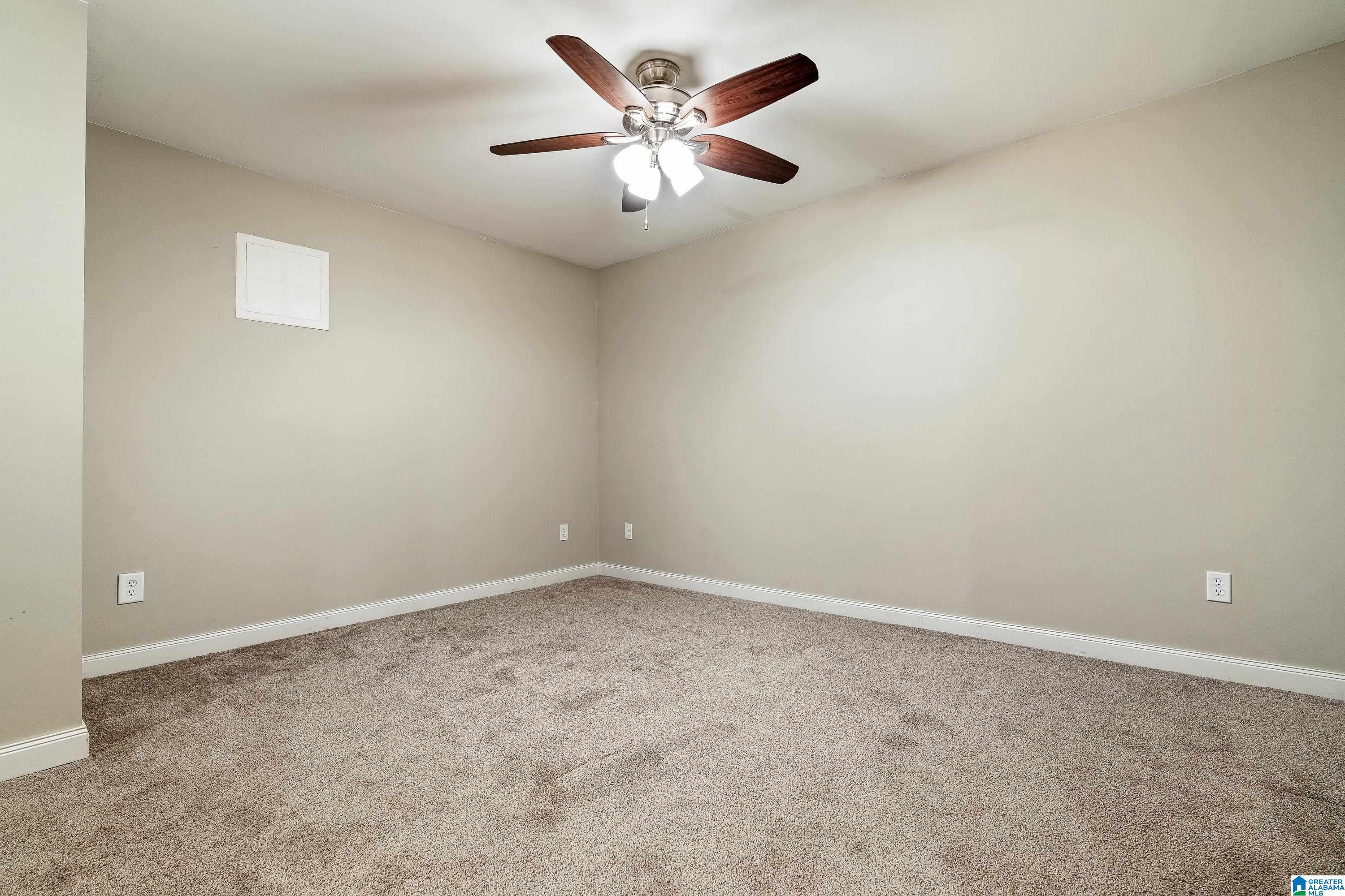 915 BROOKHAVEN DRIVE